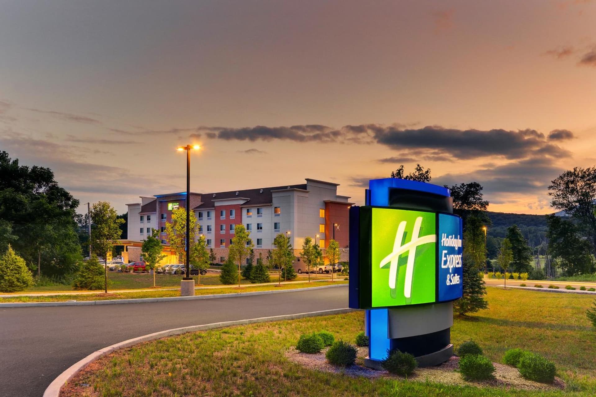 Holiday Inn Express & Suites - Saugerties - Hudson Valley by IHG gallery photo in Saugerties, NY — image 36