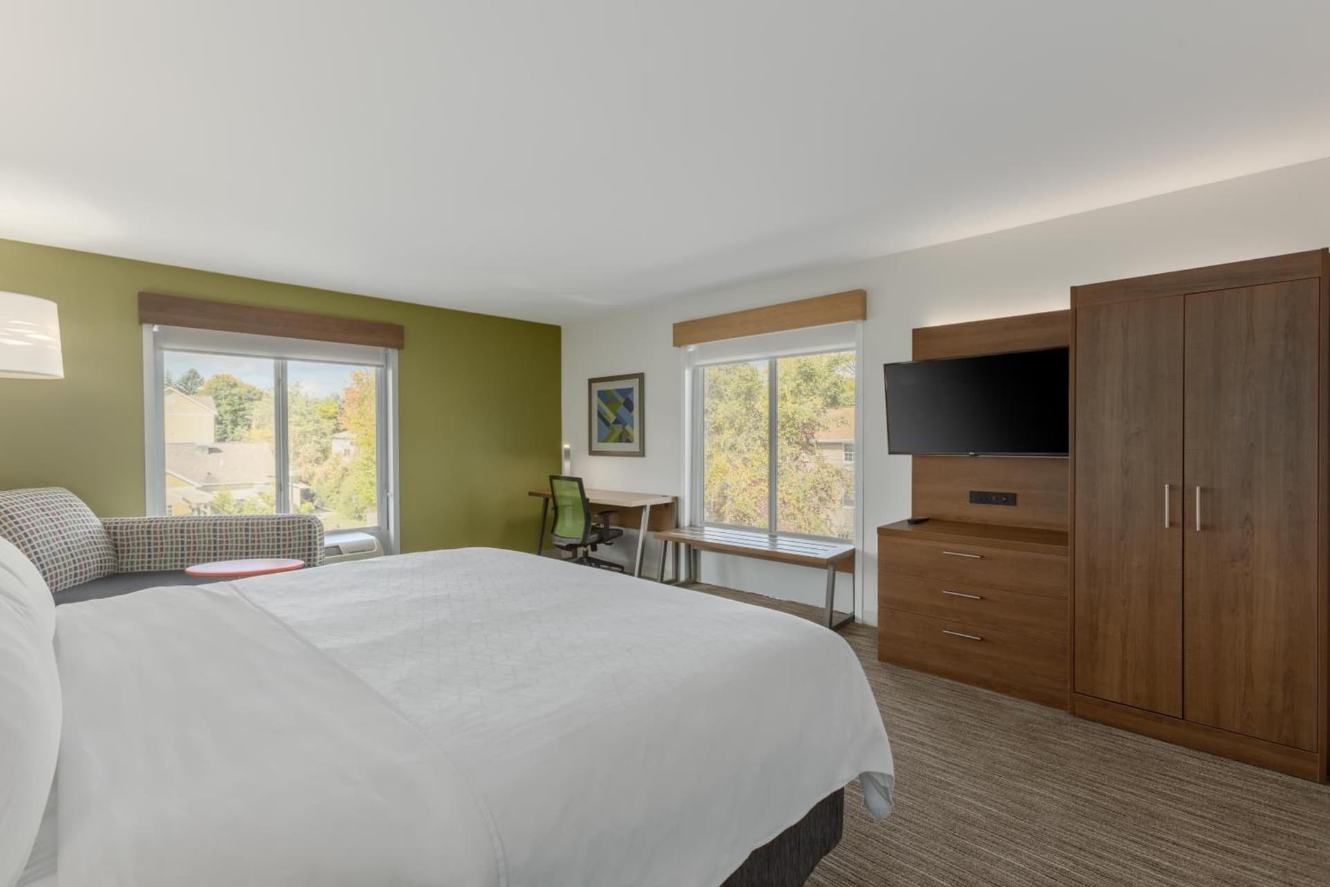 Holiday Inn Express Hotel & Suites Binghamton University-Vestal by IHG gallery photo in Vestal — image 8