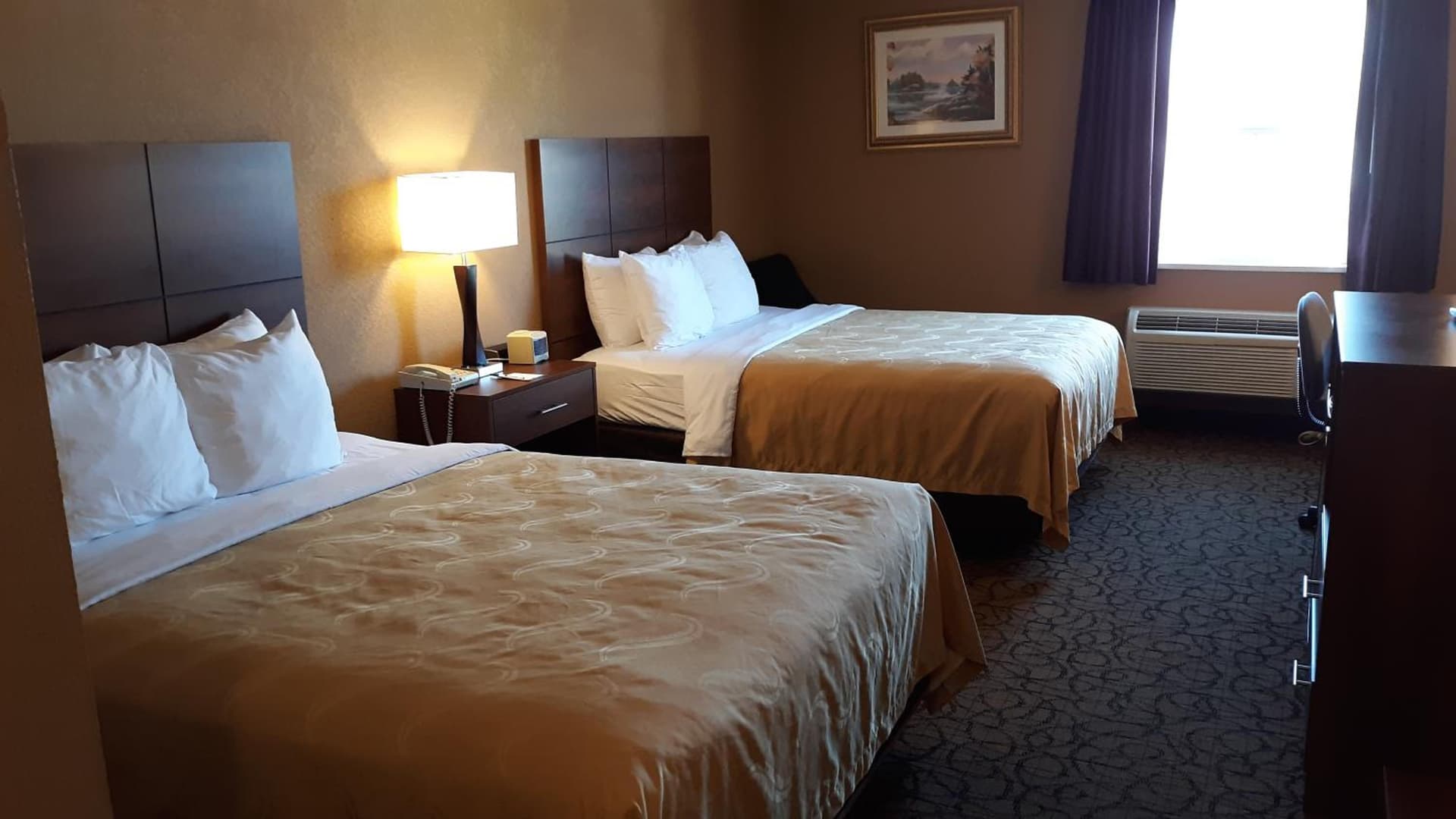 Quality Inn & Suites Manistique interior in Manistique, MI — gallery photo 2
