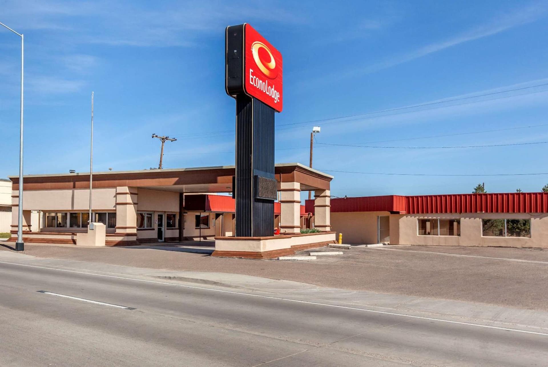Econo Lodge Clovis property views in Clovis, NM — gallery photo 3
