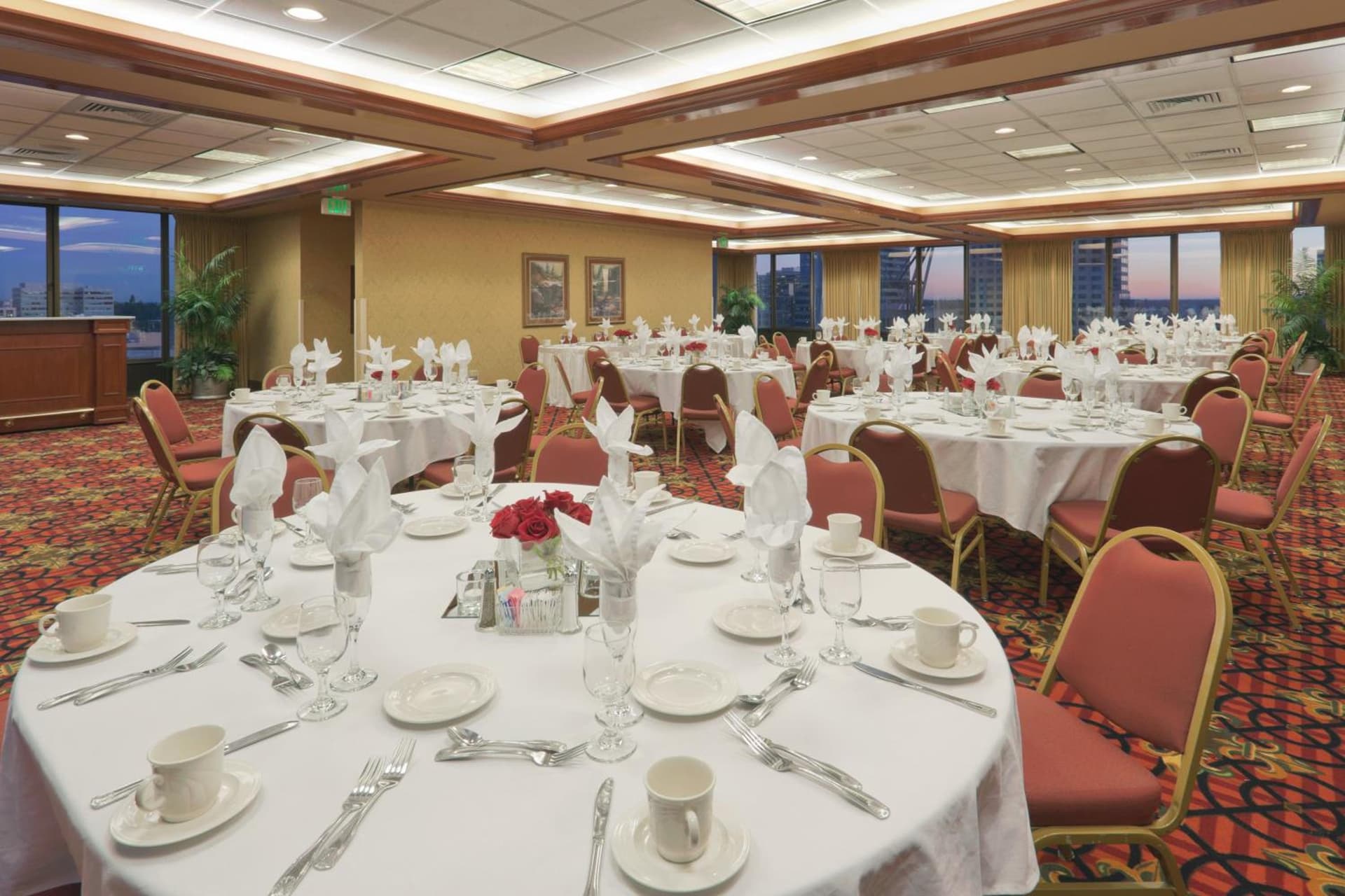 Holiday Inn Sacramento Downtown-Arena by IHG gallery photo in Sacramento, CA — image 36