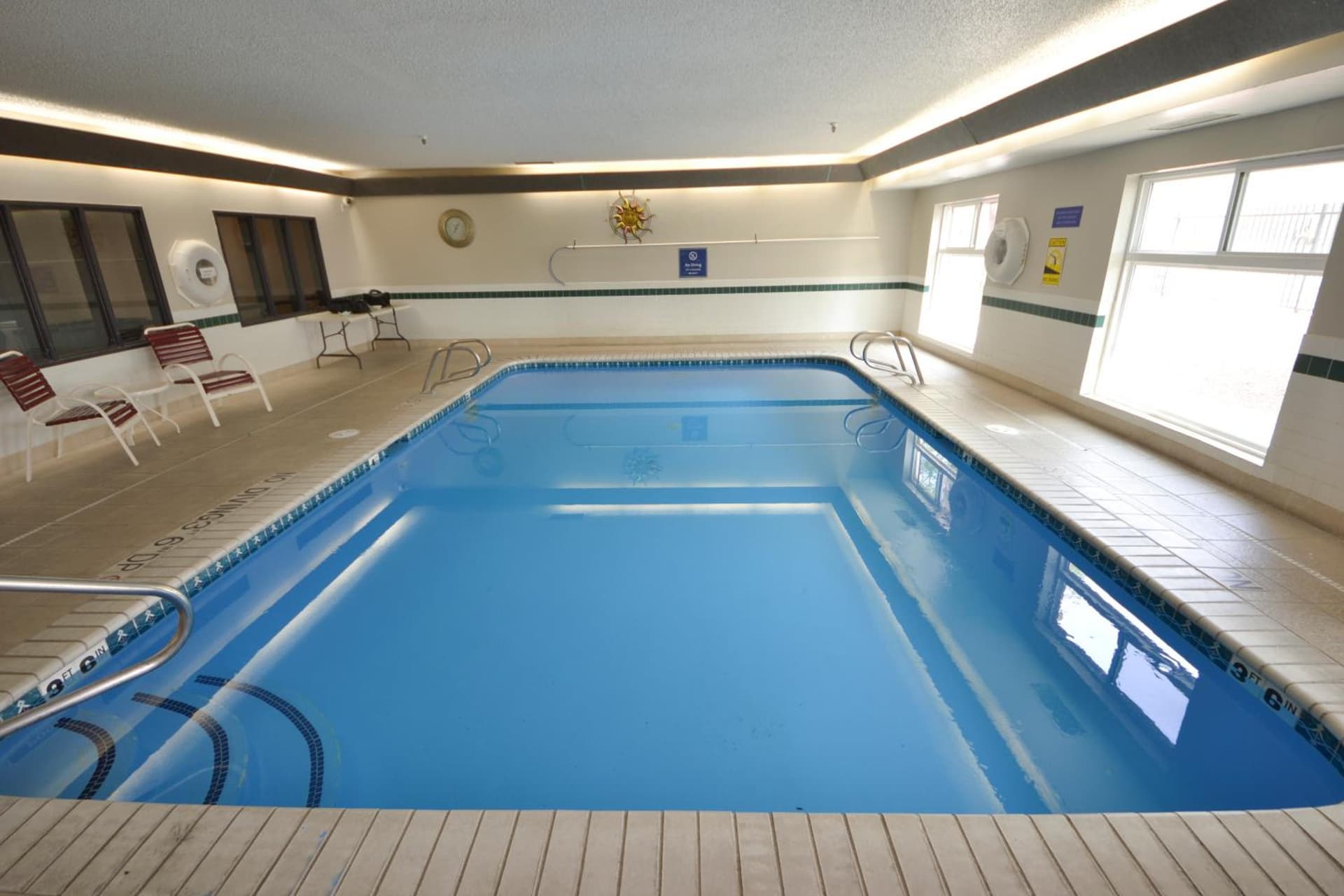 Days Inn & Suites by Wyndham Airport Albuquerque gallery photo in Albuquerque, NM — image 29