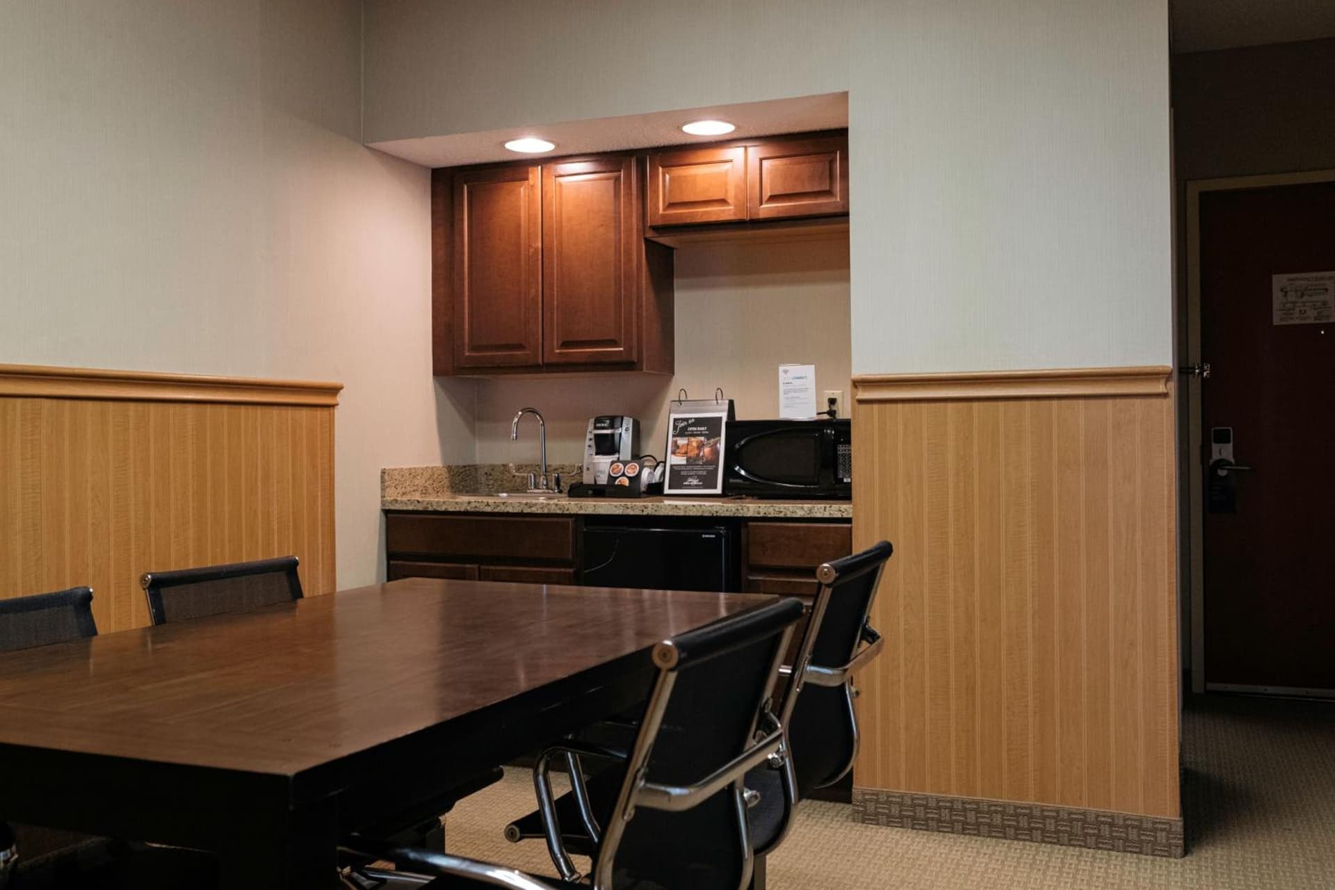 Holiday Inn Express & Suites - Olathe North by IHG gallery photo in Olathe, KS — image 22