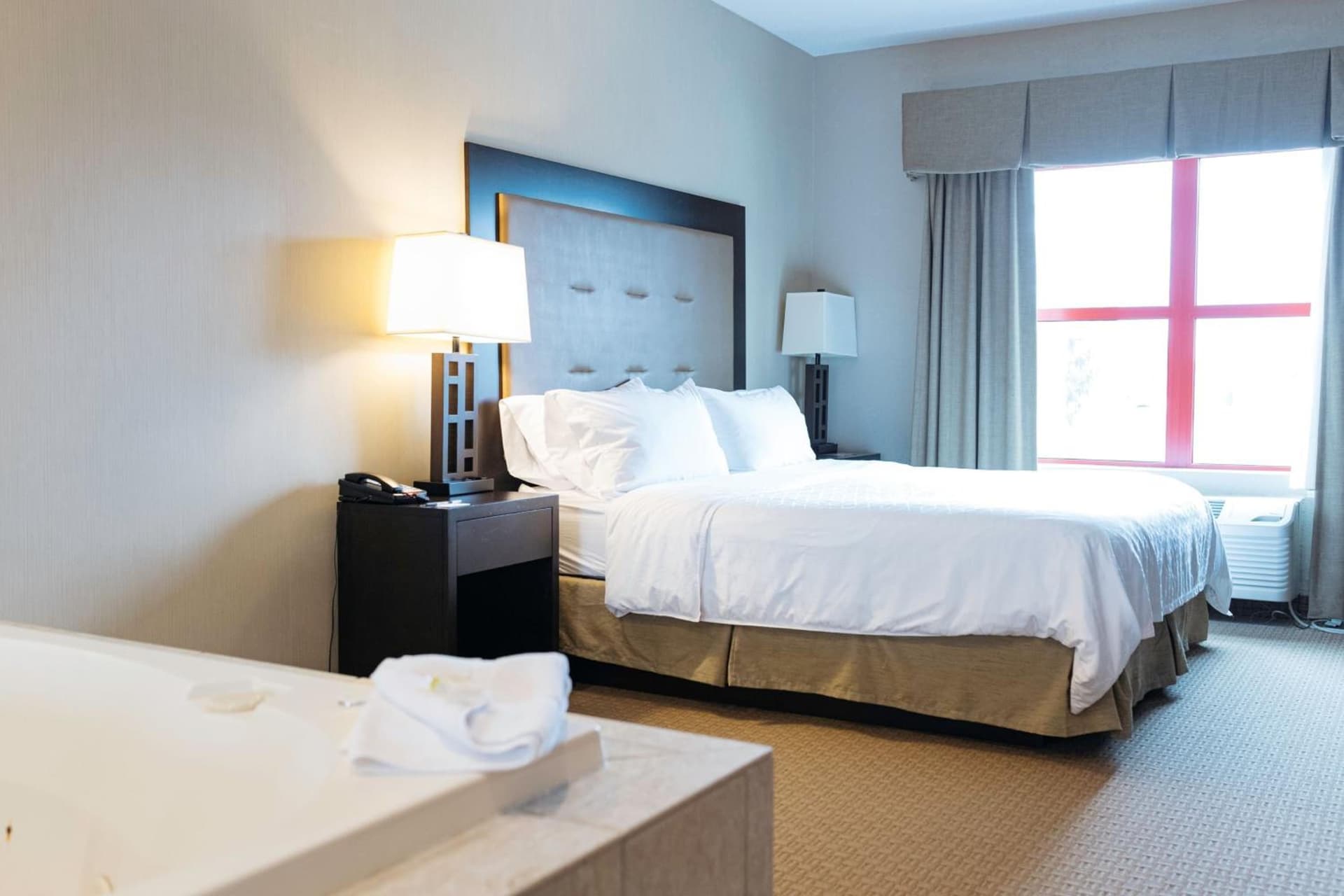 Holiday Inn Express & Suites - Olathe North by IHG gallery photo in Olathe, KS — image 6