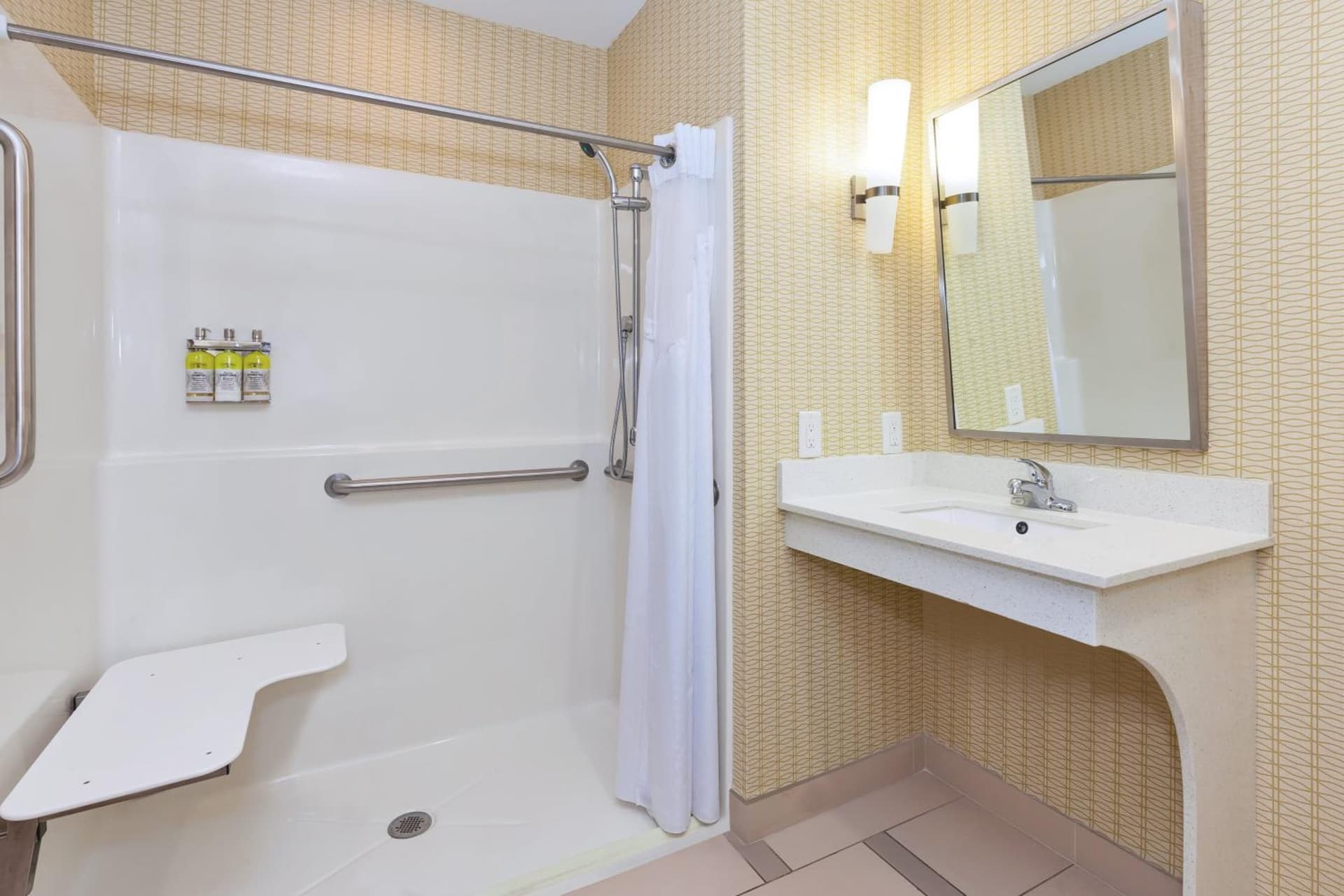 Holiday Inn Express & Suites Southport - Oak Island Area by IHG gallery photo in Oak Island, NC — image 30