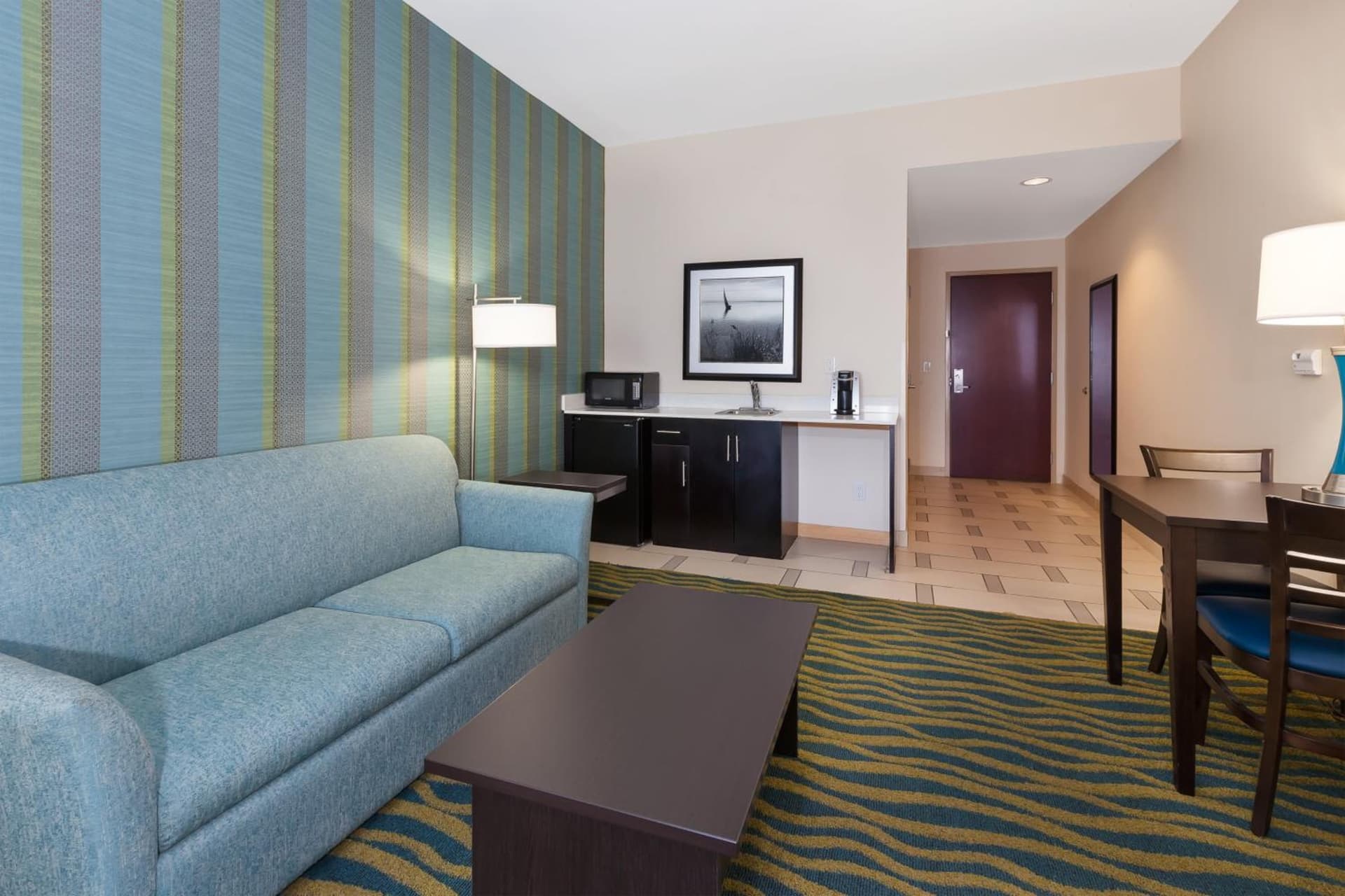 Holiday Inn Express & Suites Southport - Oak Island Area by IHG interior in Oak Island, NC — gallery photo 2