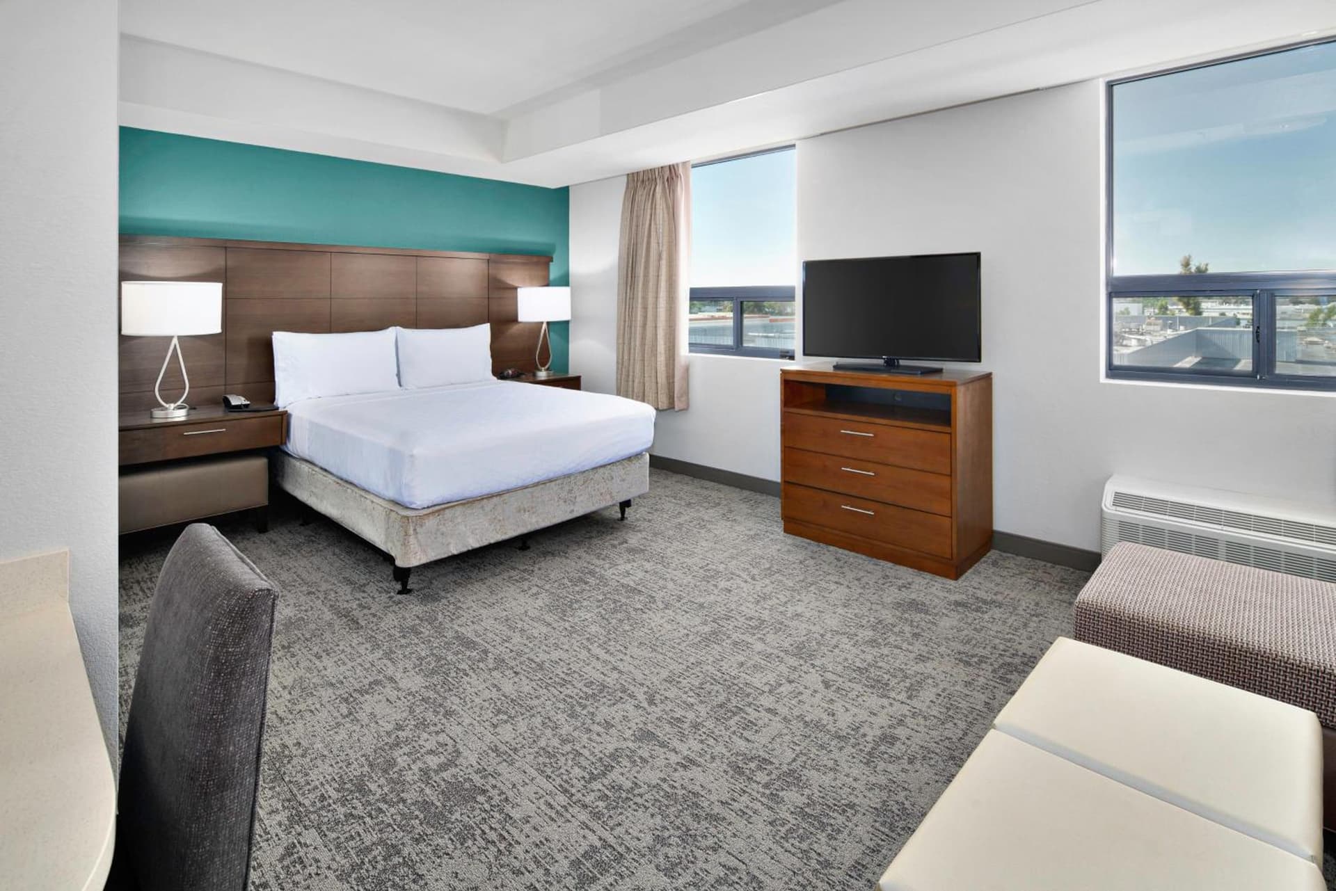 Staybridge Suites Irvine - John Wayne Airport by IHG property views in Irvine, CA — gallery photo 3