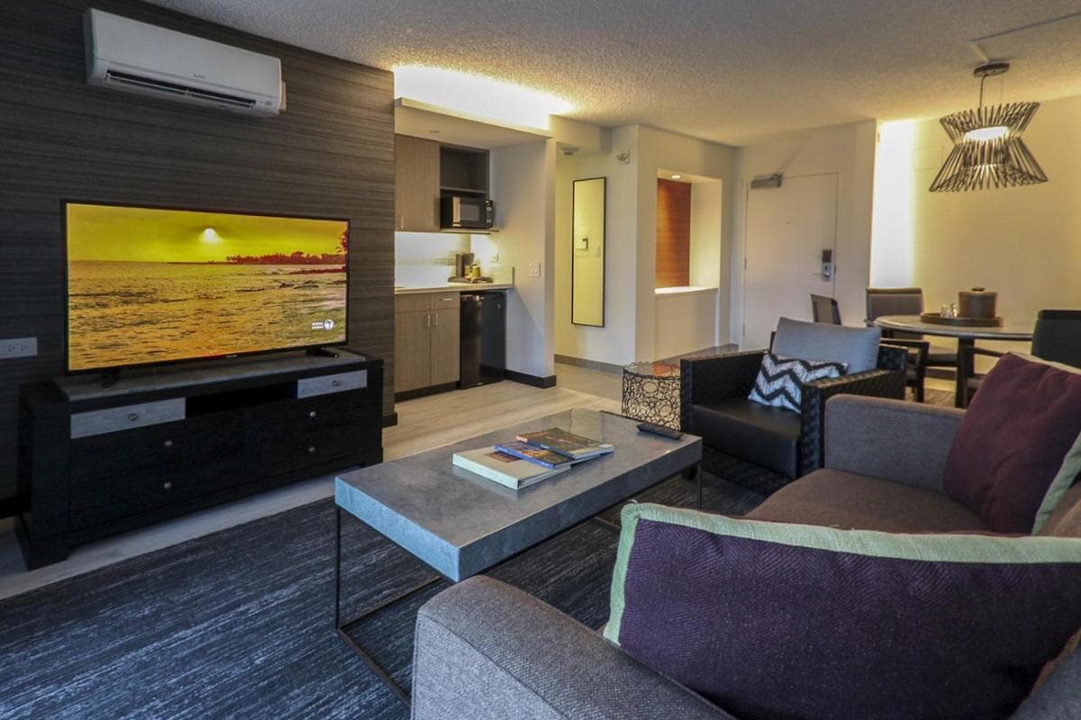 Kaimana Beach Hotel gallery photo in Honolulu, HI — image 77