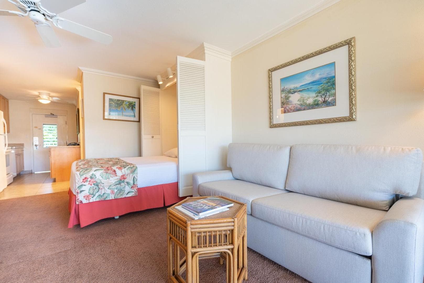 Napili Sunset Beach Front Resort interior in Lahaina, HI — gallery photo 2