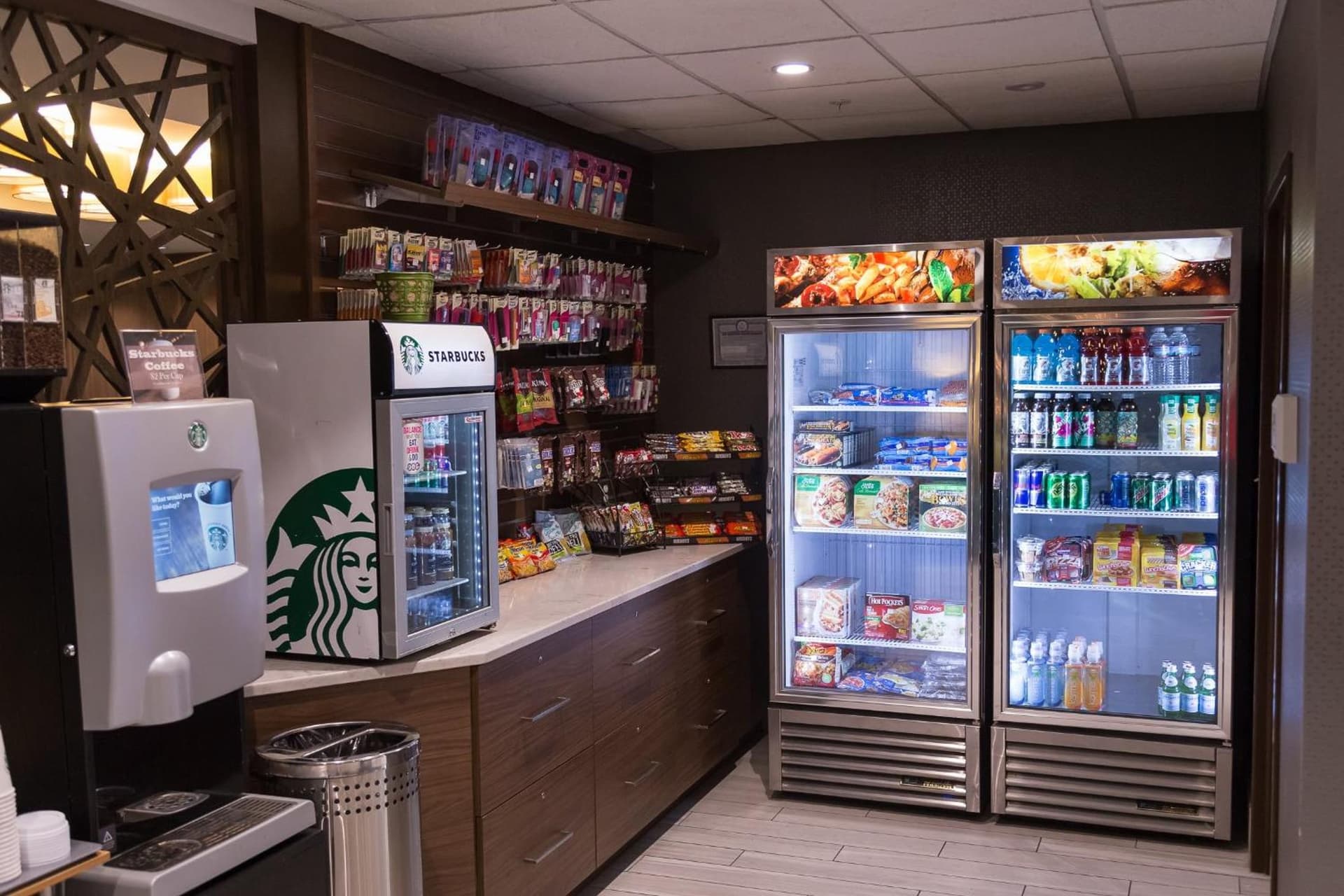 Holiday Inn & Suites Syracuse Airport - Liverpool by IHG gallery photo in Liverpool, NY — image 36