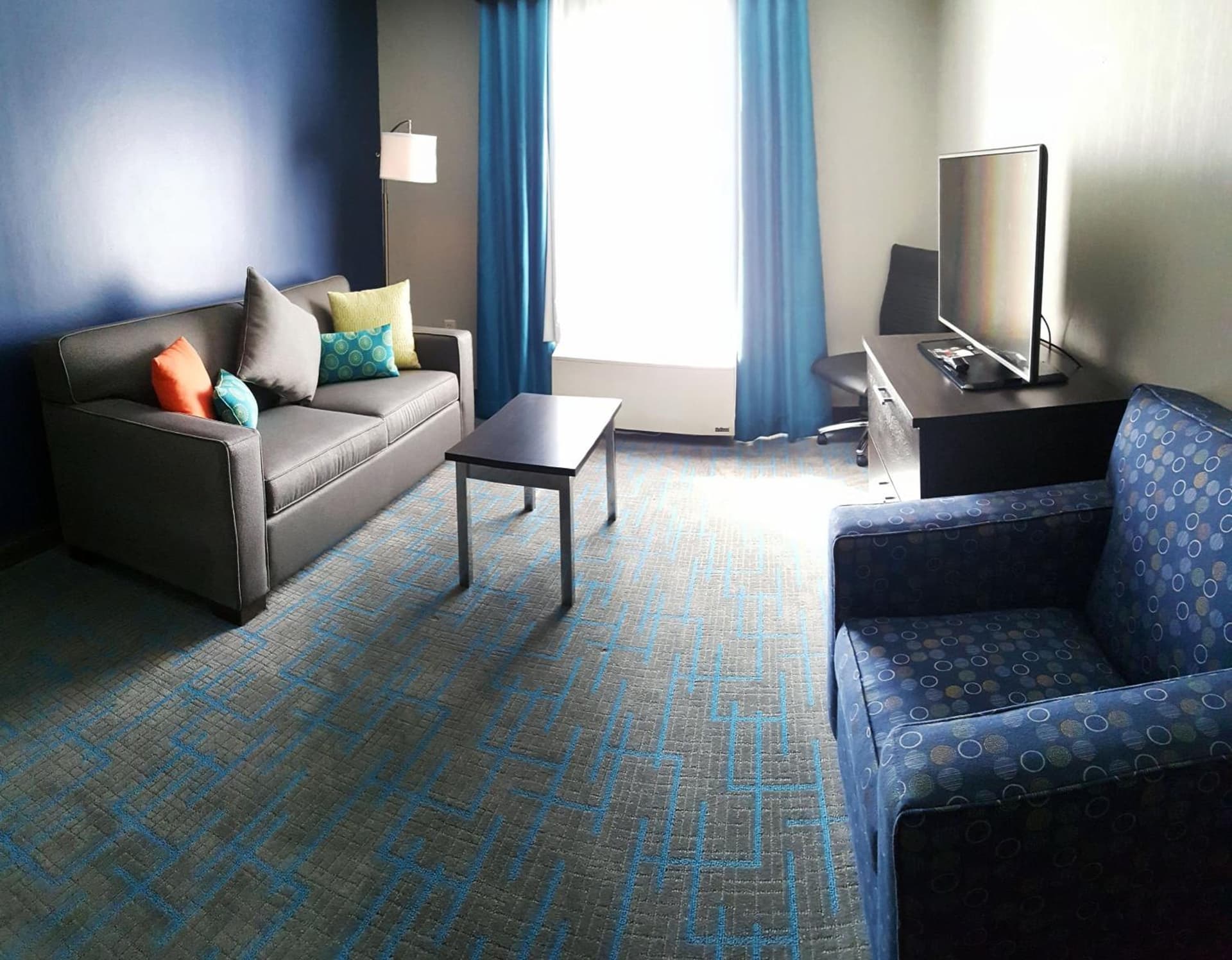 Holiday Inn & Suites Syracuse Airport - Liverpool by IHG gallery photo in Liverpool, NY — image 54
