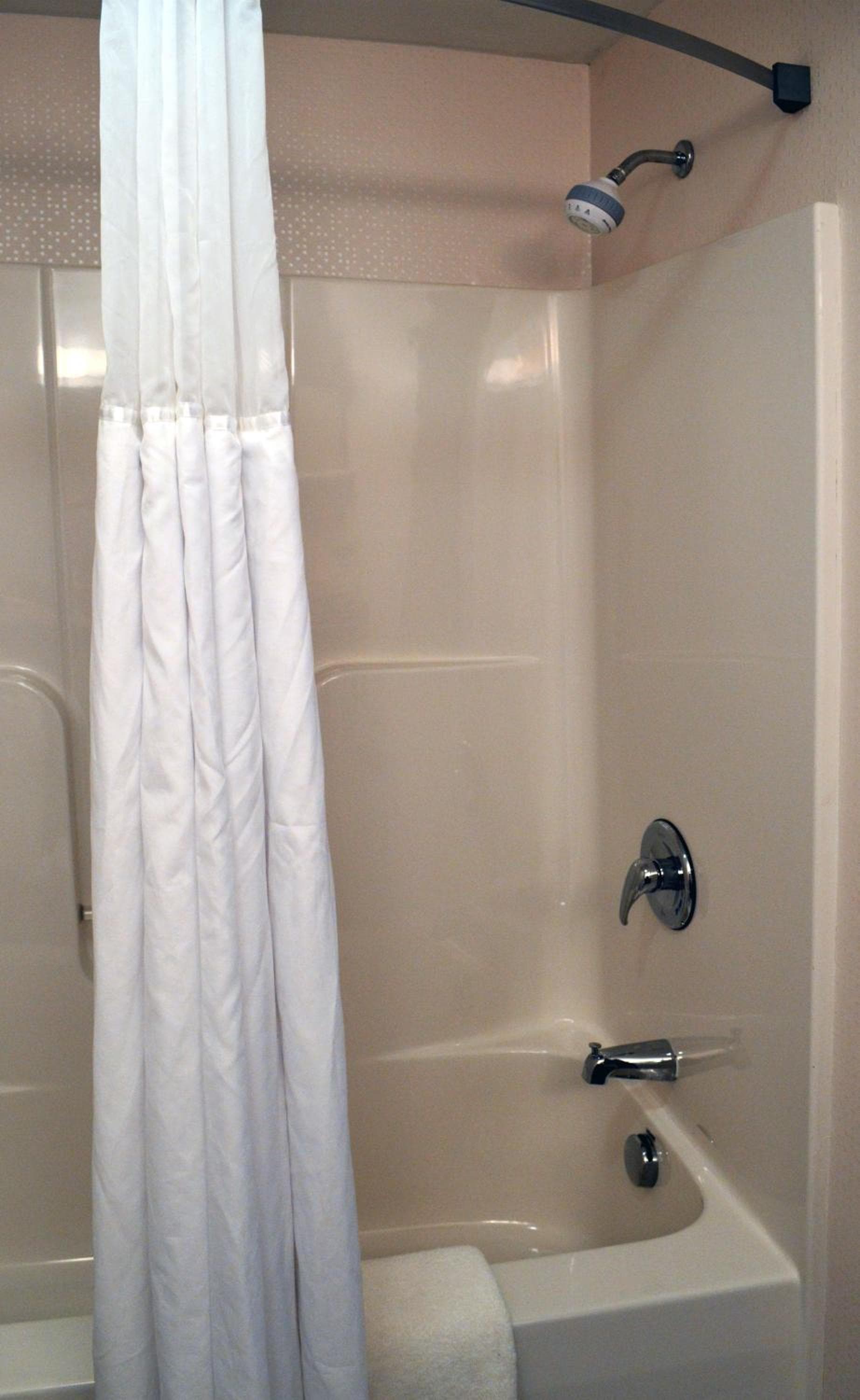 Holiday Inn & Suites Syracuse Airport - Liverpool by IHG gallery photo in Liverpool, NY — image 58