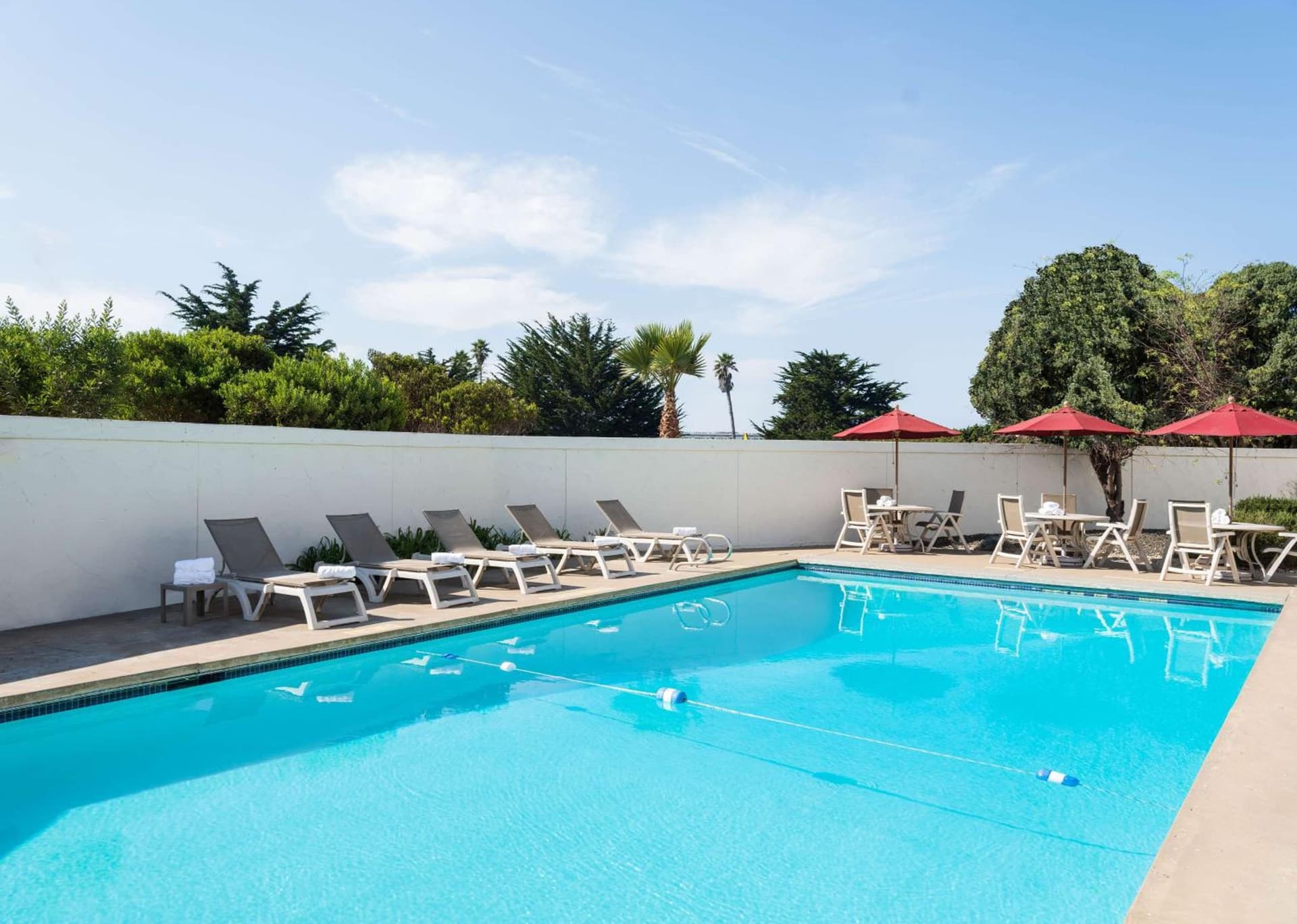 Motel 6-San Simeon, CA - Hearst Castle Area interior in San Simeon, CA — gallery photo 2