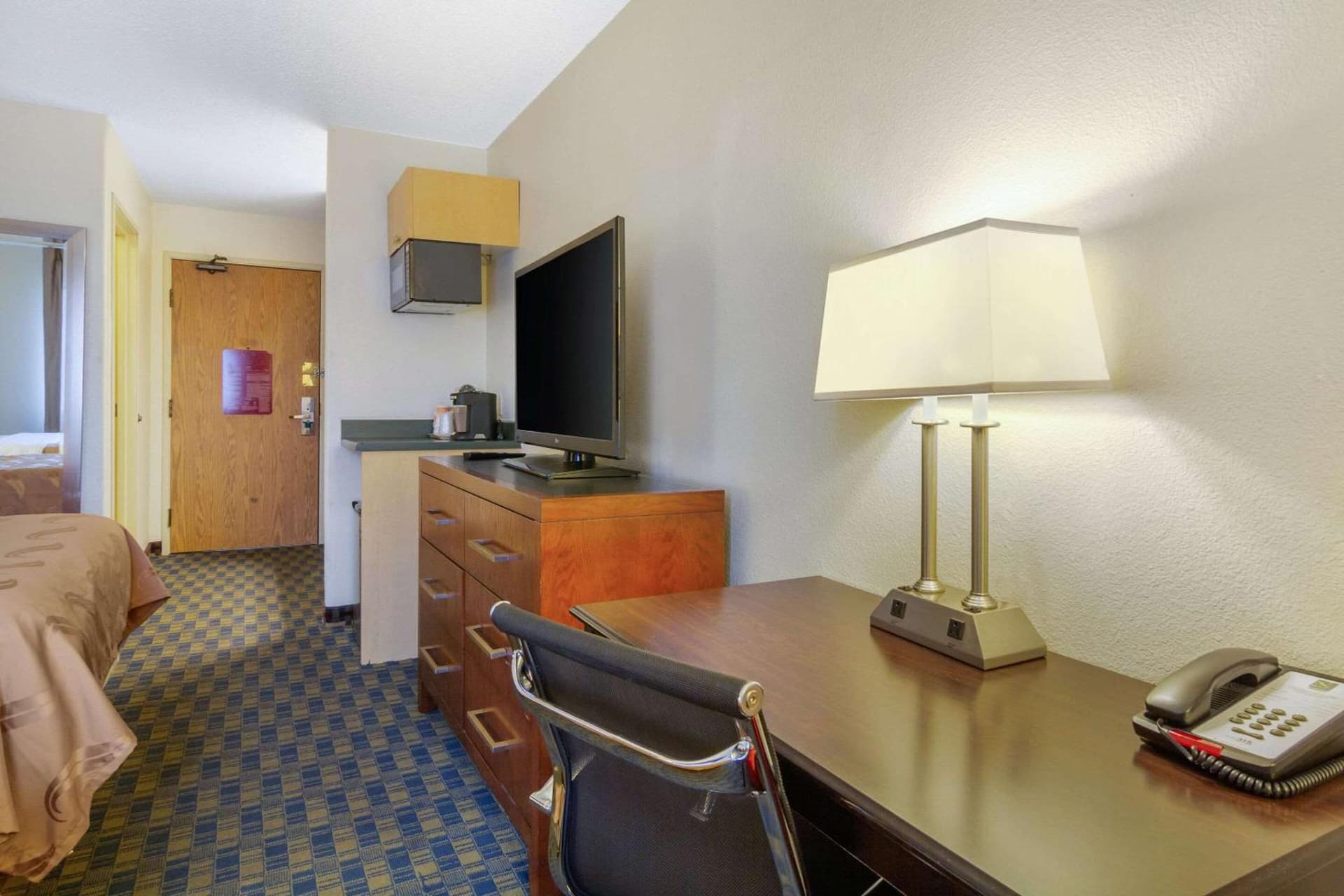 Spark by Hilton Lakewood Denver Southwest gallery photo in Lakewood, CO — image 21