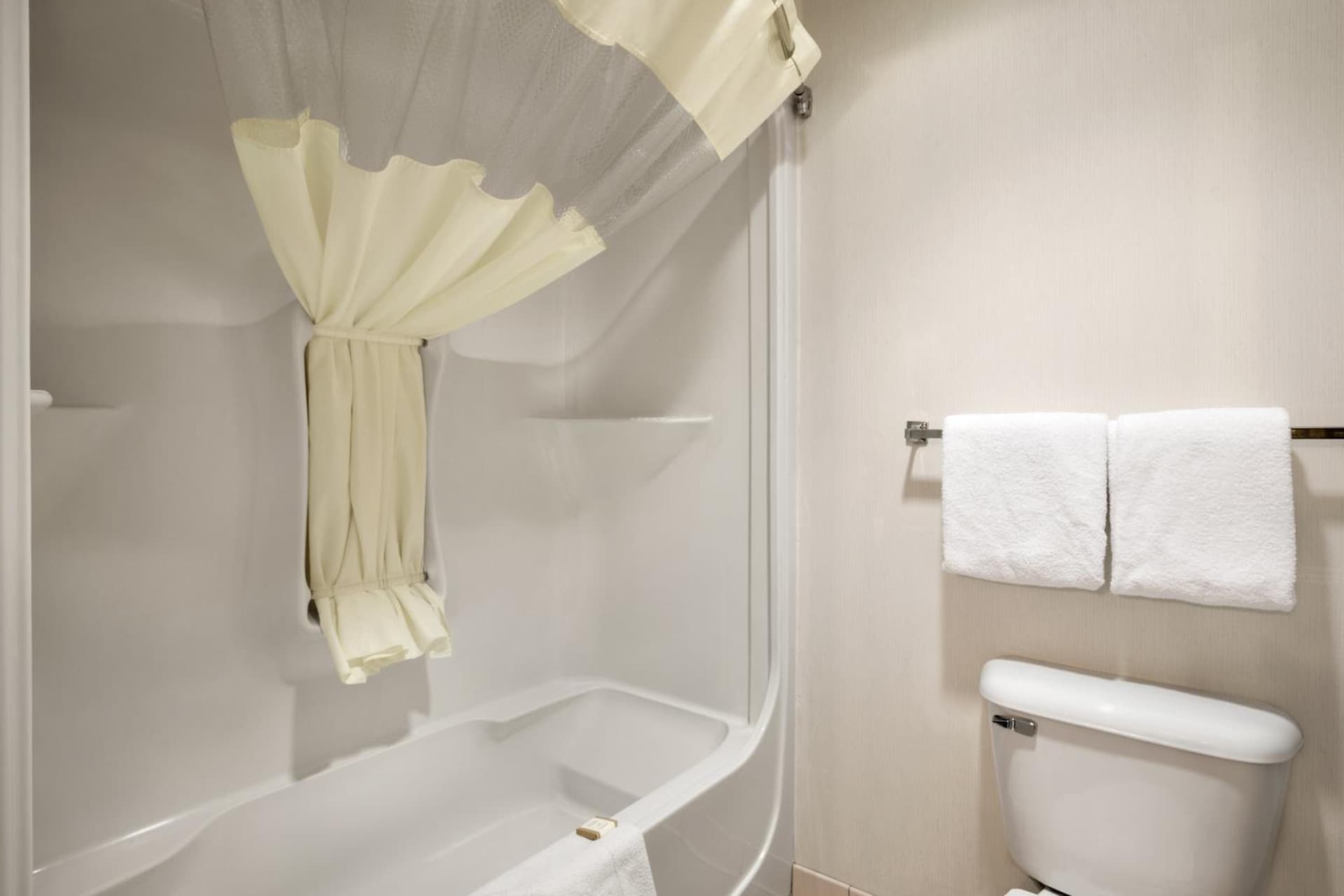 Best Western North I-25 Hotel gallery photo in Albuquerque, NM — image 6