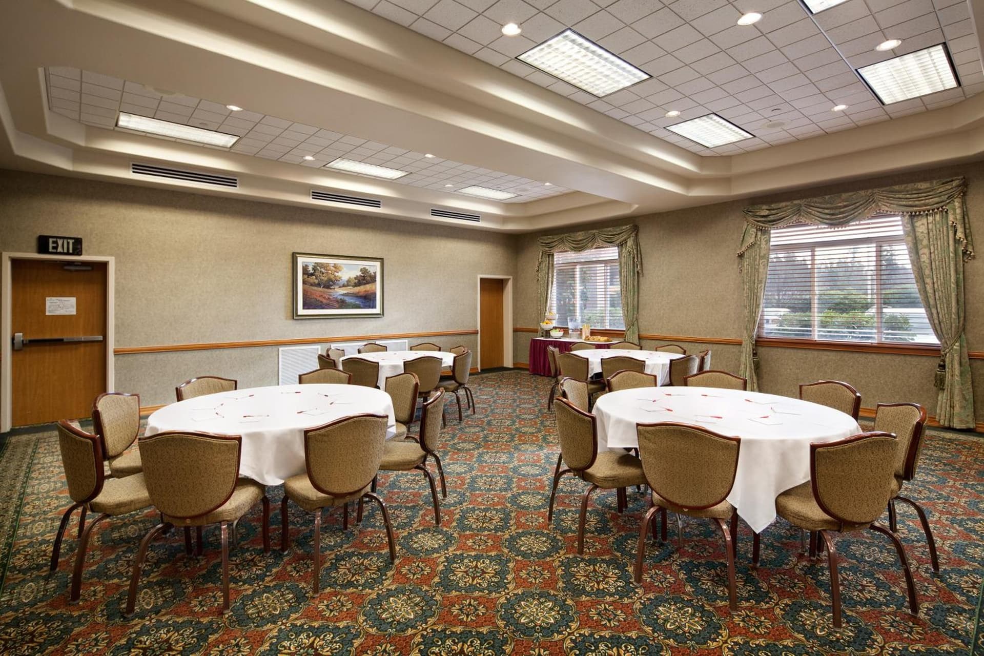 Ramada by Wyndham Olympia gallery photo in Olympia, WA — image 33