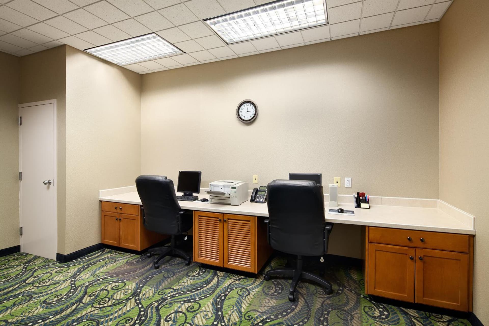 Ramada by Wyndham Olympia interior in Olympia, WA — gallery photo 2