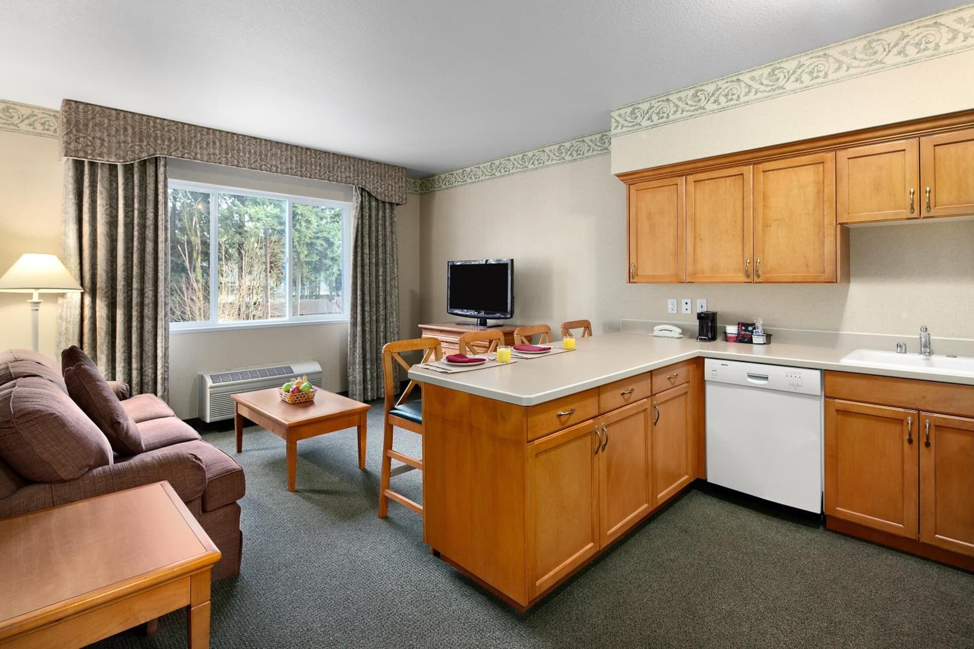 Ramada by Wyndham Olympia property views in Olympia, WA — gallery photo 3