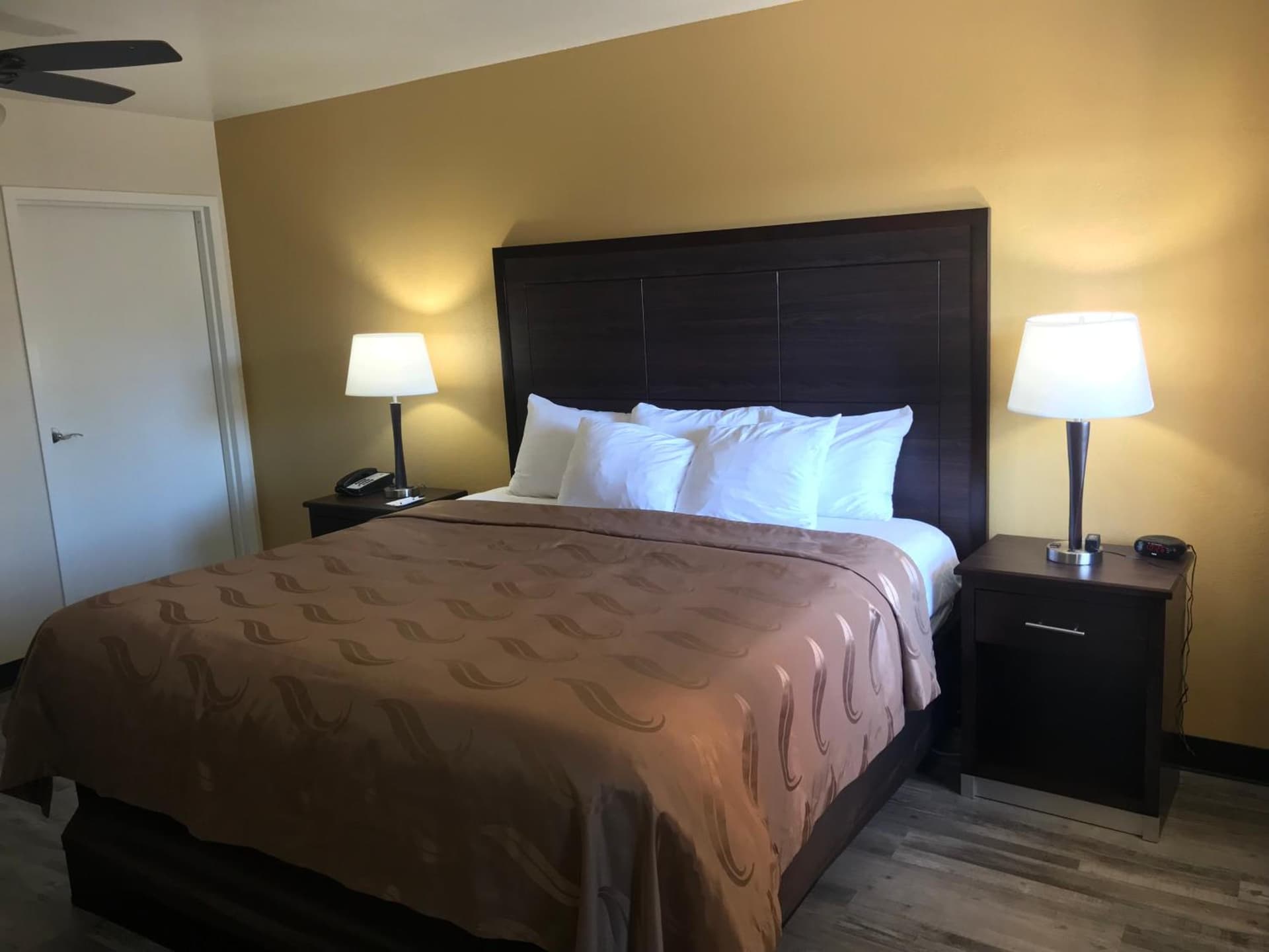 SureStay by Best Western Mesa Downtown Area gallery photo in Mesa, AZ — image 38
