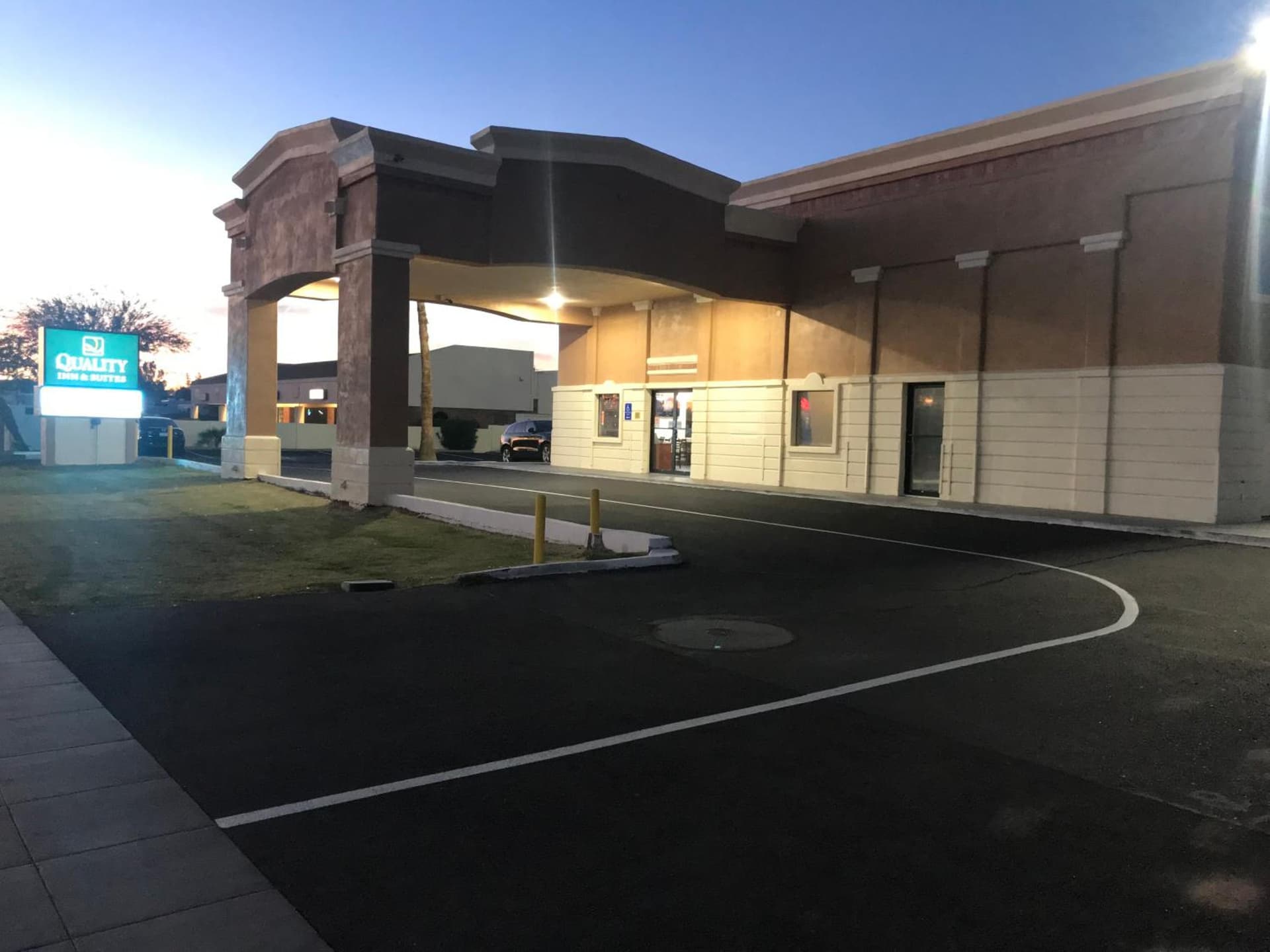 SureStay by Best Western Mesa Downtown Area property views in Mesa, AZ — gallery photo 3