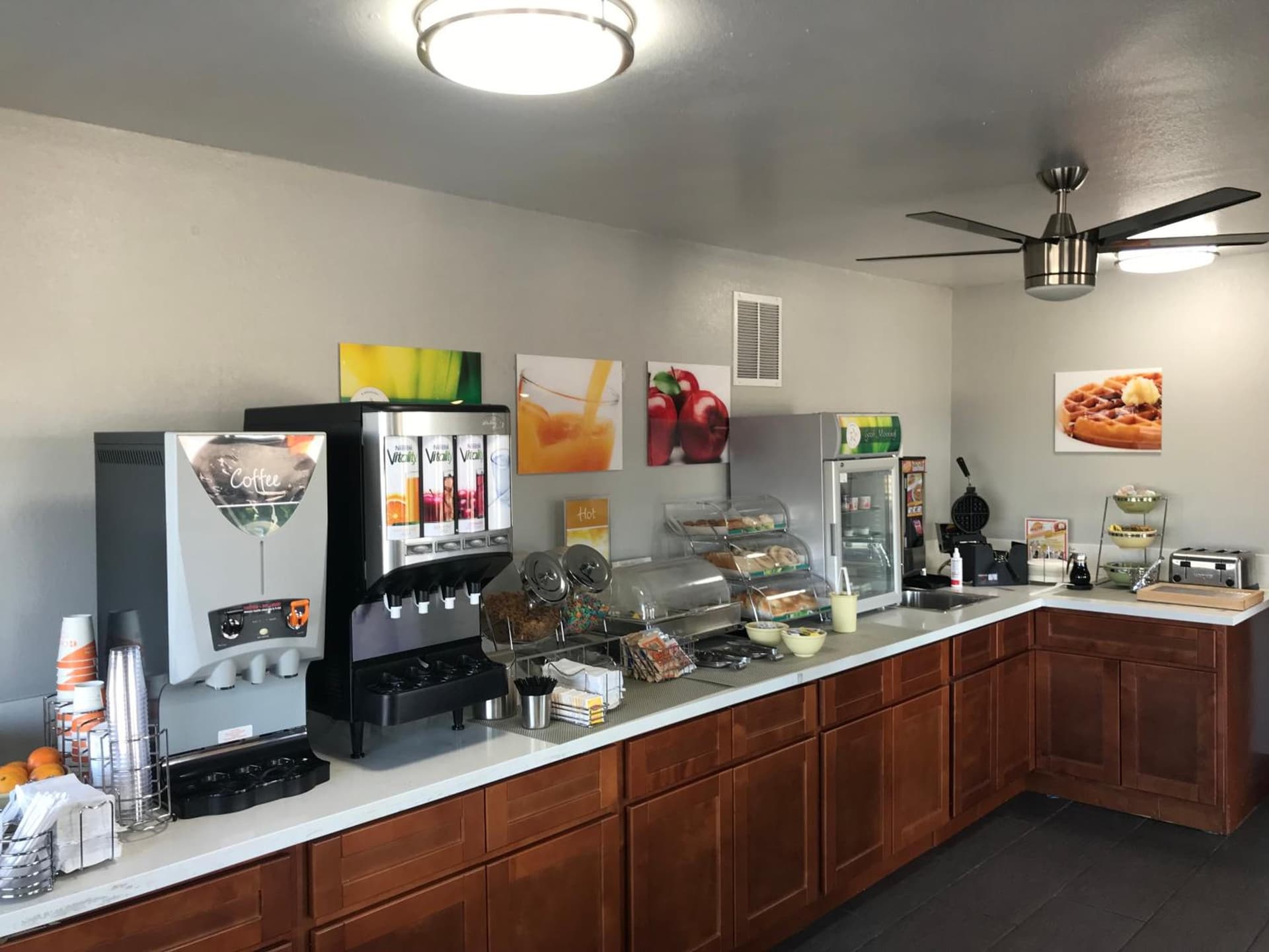 SureStay by Best Western Mesa Downtown Area gallery photo in Mesa, AZ — image 6