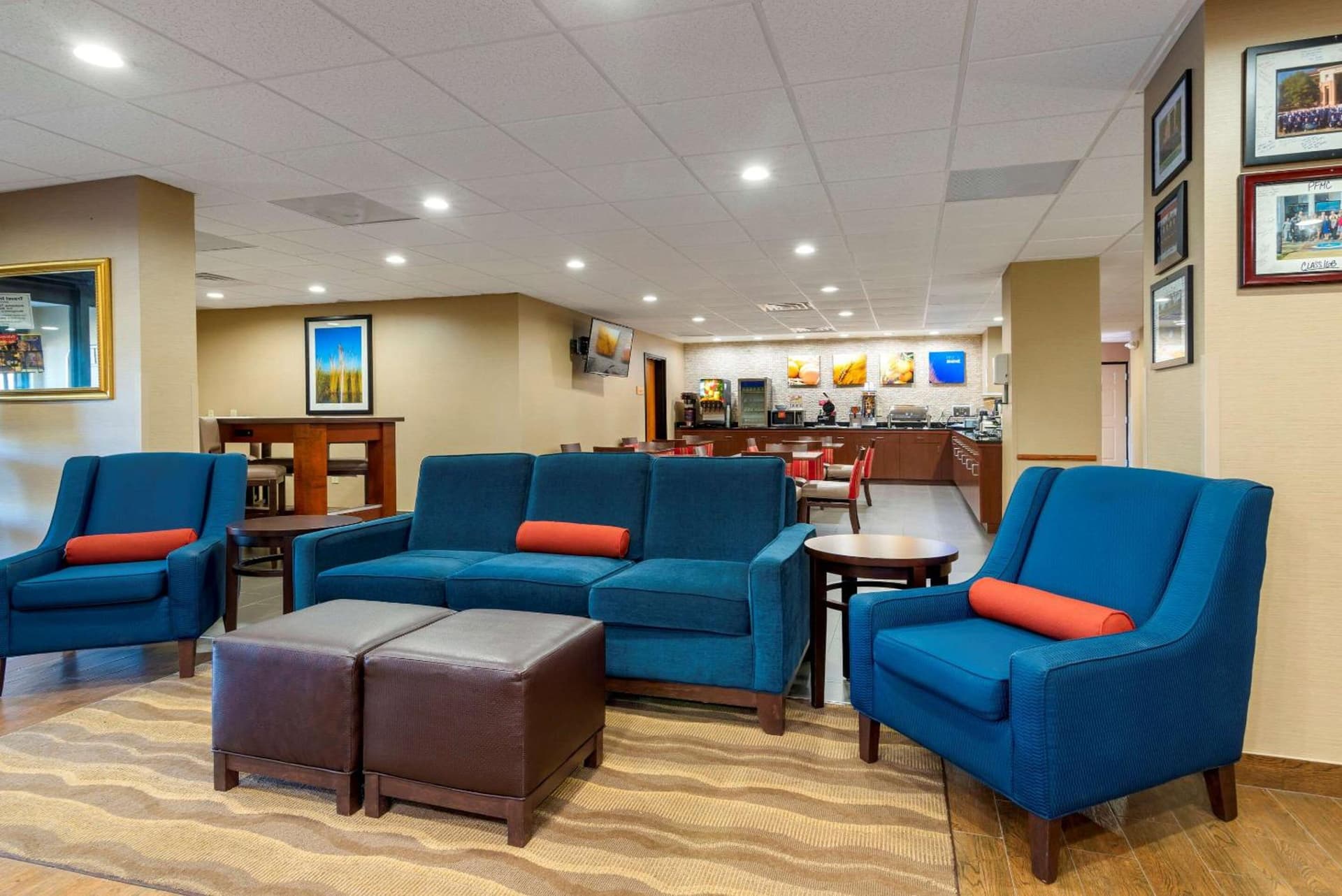 Comfort Inn & Suites Montgomery Eastchase interior in Montgomery, AL — gallery photo 2