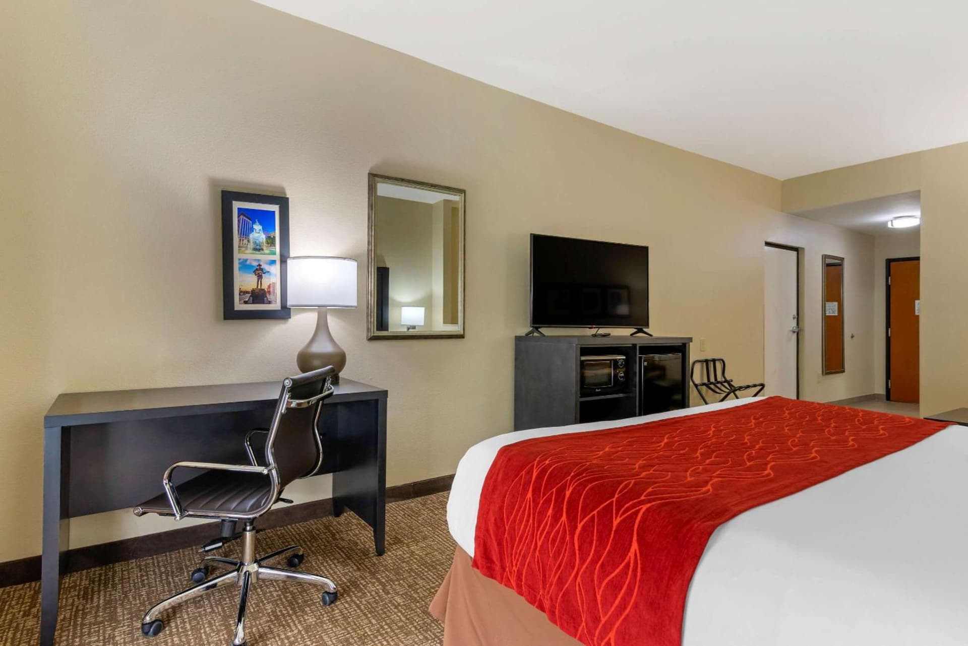 Comfort Inn & Suites Montgomery Eastchase gallery photo in Montgomery, AL — image 6