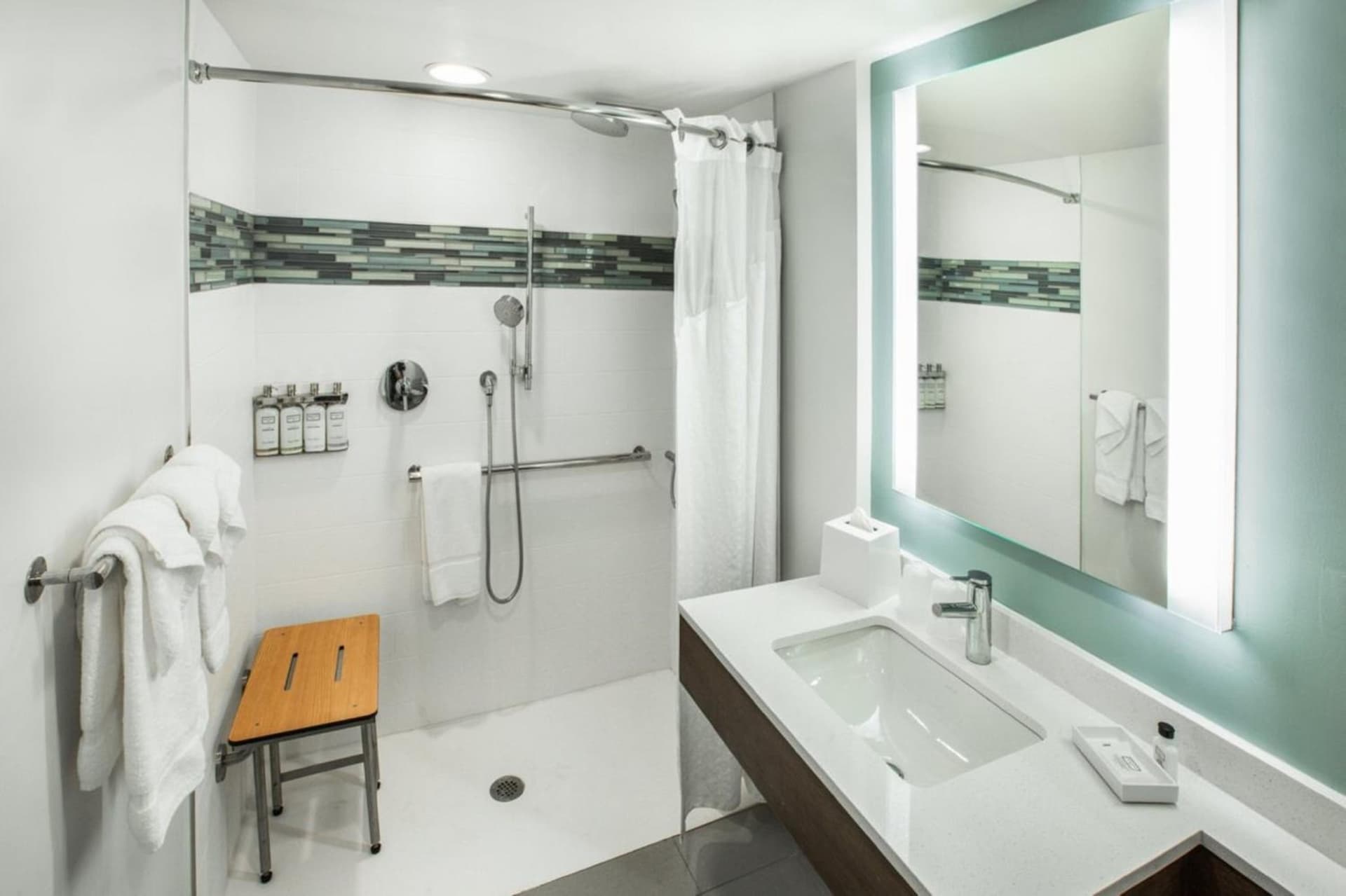 EVEN Hotel Chicago - Tinley Park - Convention Center by IHG gallery photo in Tinley Park, IL — image 41