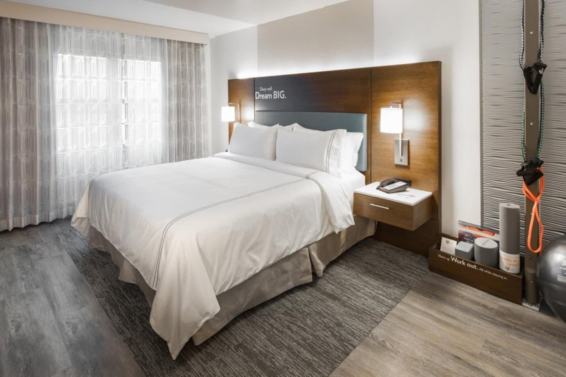 EVEN Hotel Chicago - Tinley Park - Convention Center by IHG interior in Tinley Park, IL — gallery photo 2
