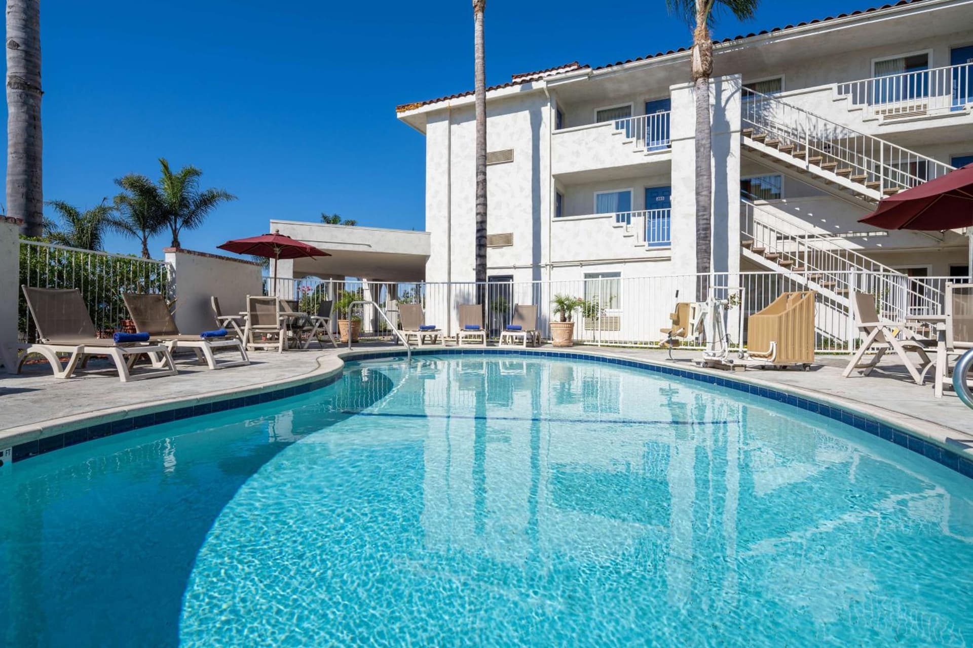 Motel 6-Ventura, CA - South gallery photo in Ventura, CA — image 6