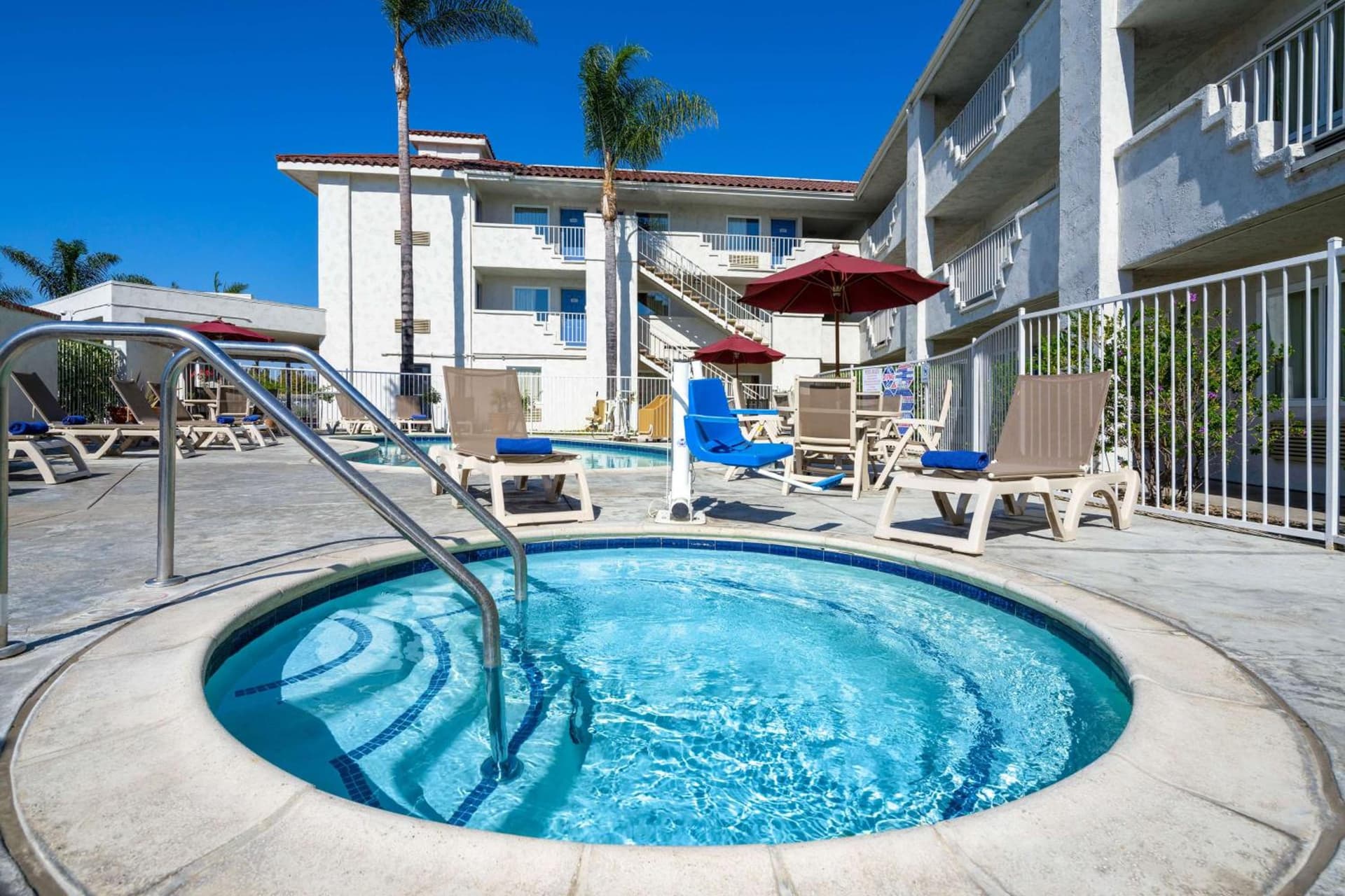 Motel 6-Ventura, CA - South property views in Ventura, CA — gallery photo 3