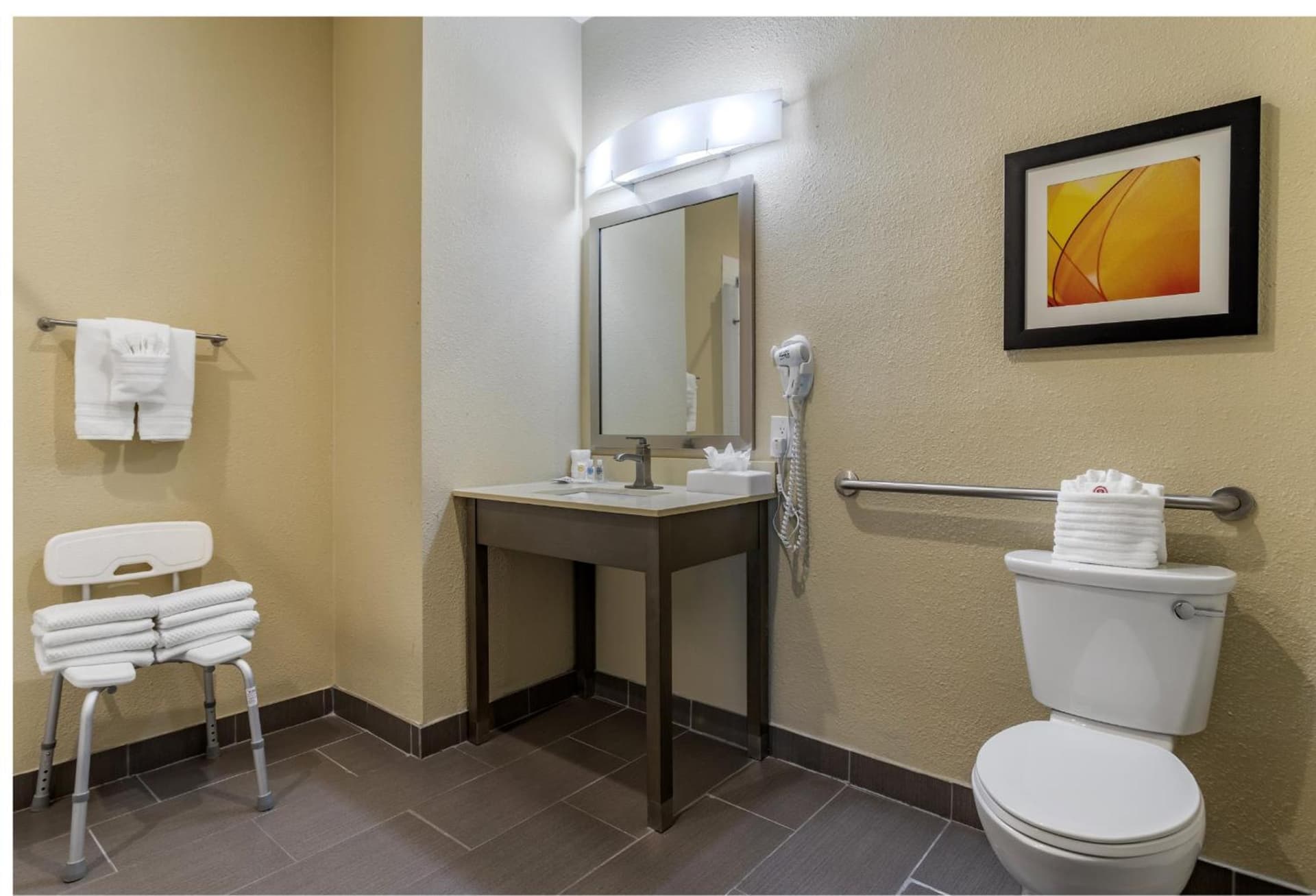 Comfort Suites Near Sam Houston Race Park gallery photo in Houston, TX — image 17