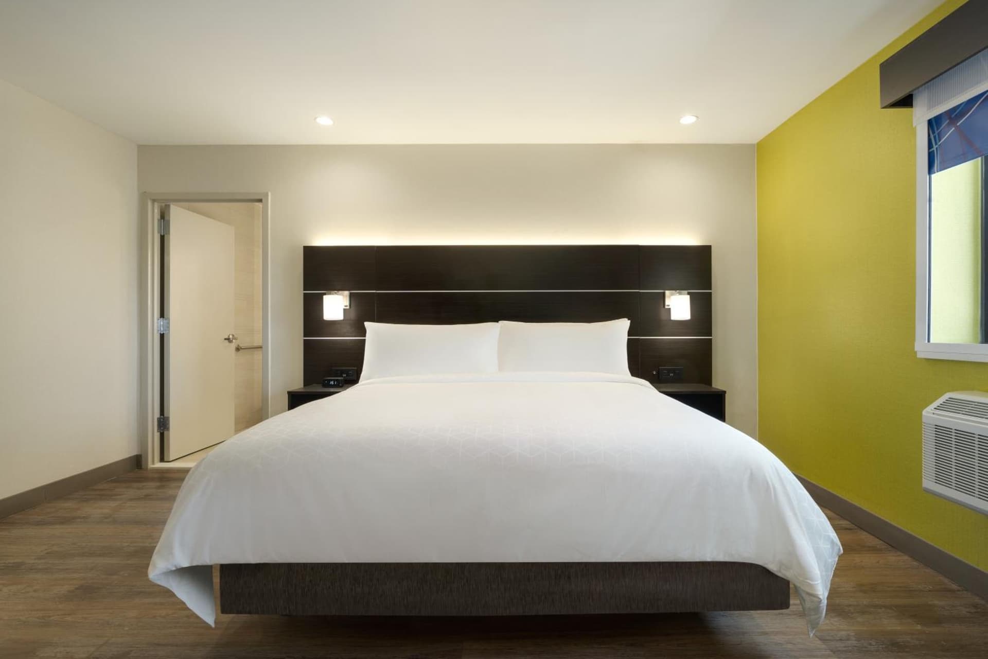 Holiday Inn Express - Jamaica - JFK AirTrain - NYC by IHG gallery photo in Queens, NY — image 55