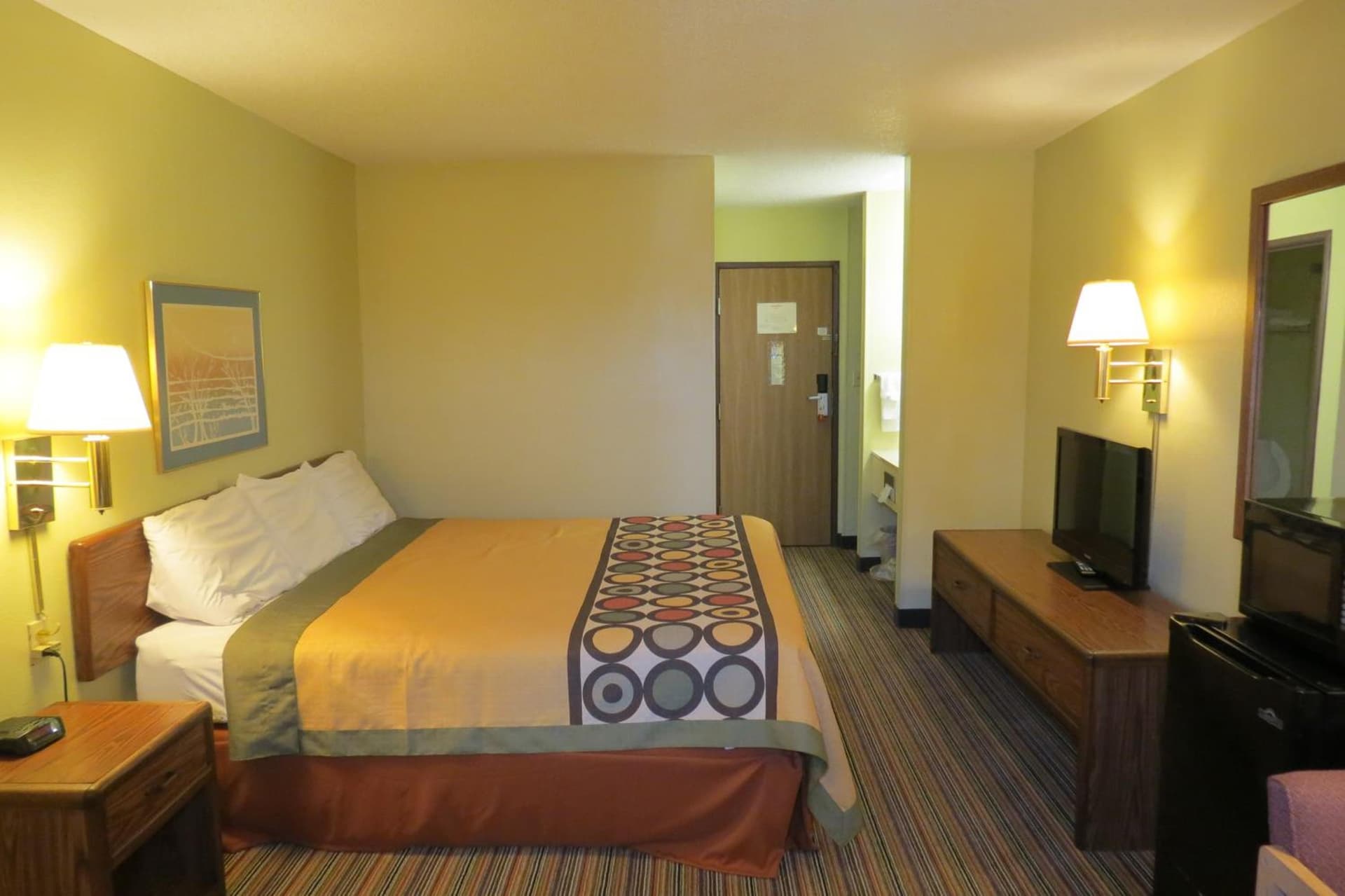 Super 8 by Wyndham Evansville East gallery photo in Evansville, IN — image 33