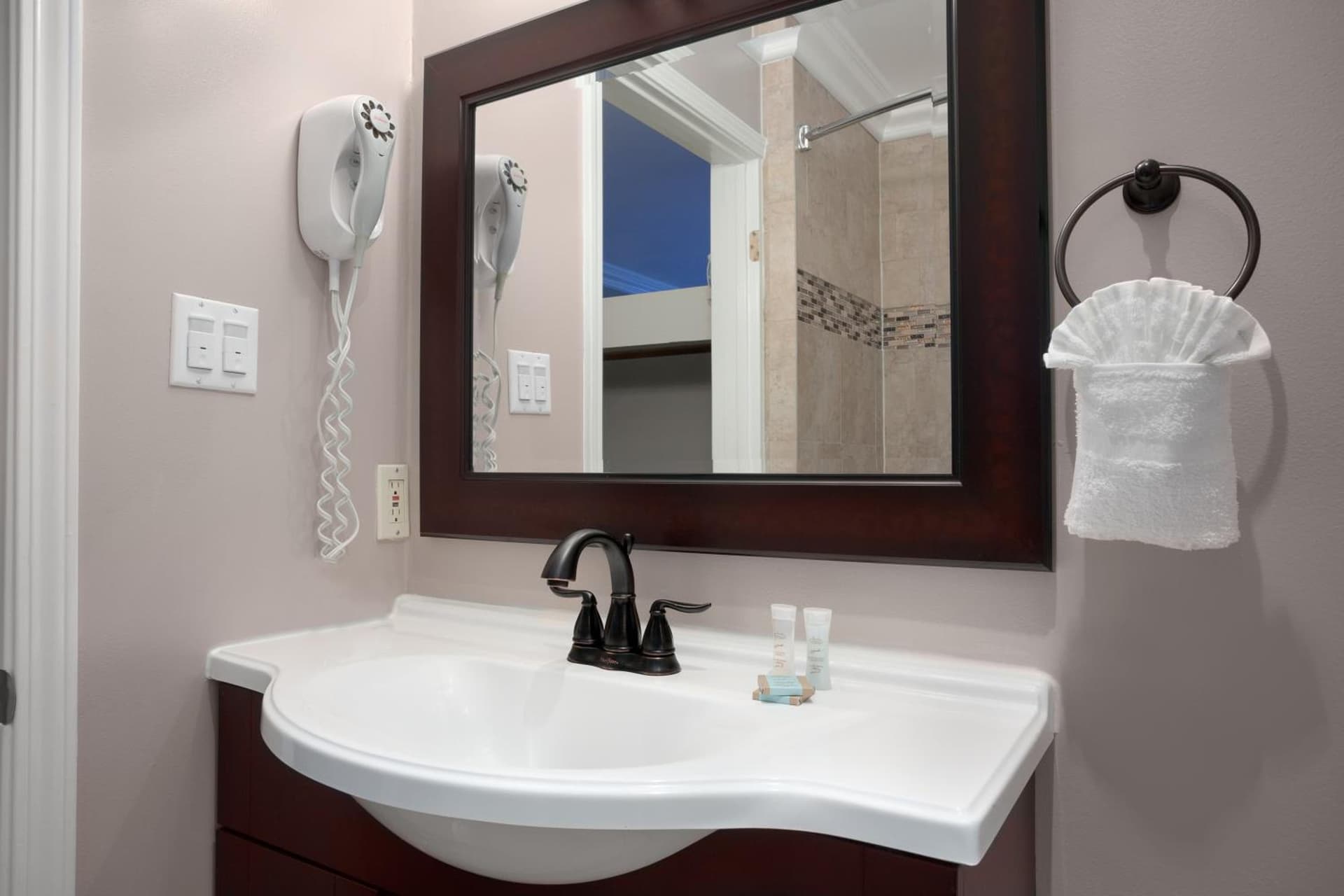 Quality Inn & Suites Santa Maria gallery photo in Santa Maria, CA — image 115
