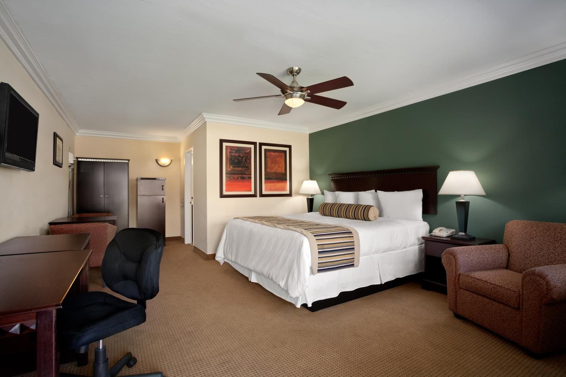 Quality Inn & Suites Santa Maria gallery photo in Santa Maria, CA — image 85
