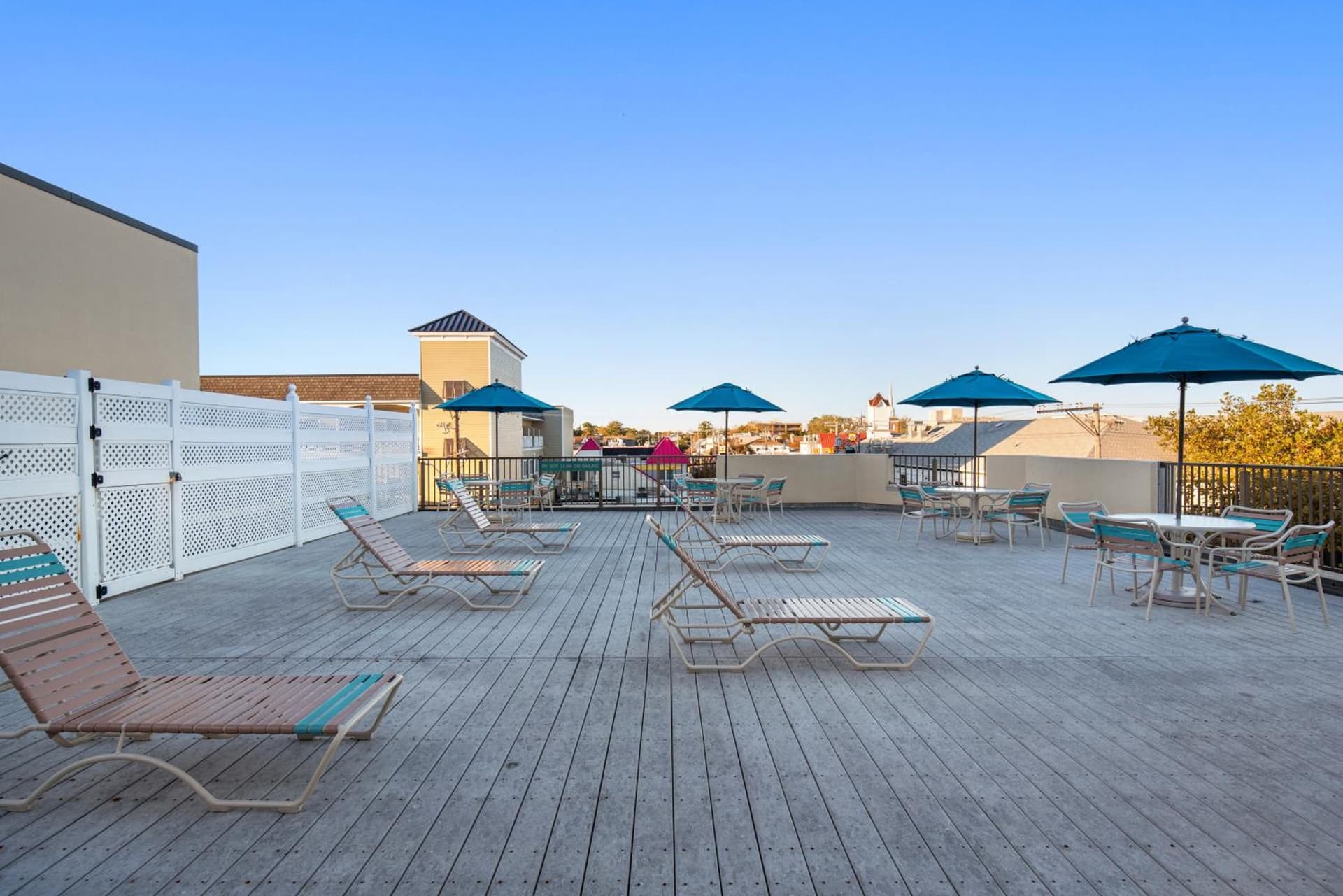 Brighton Suites Hotel gallery photo in Rehoboth Beach, DE — image 12