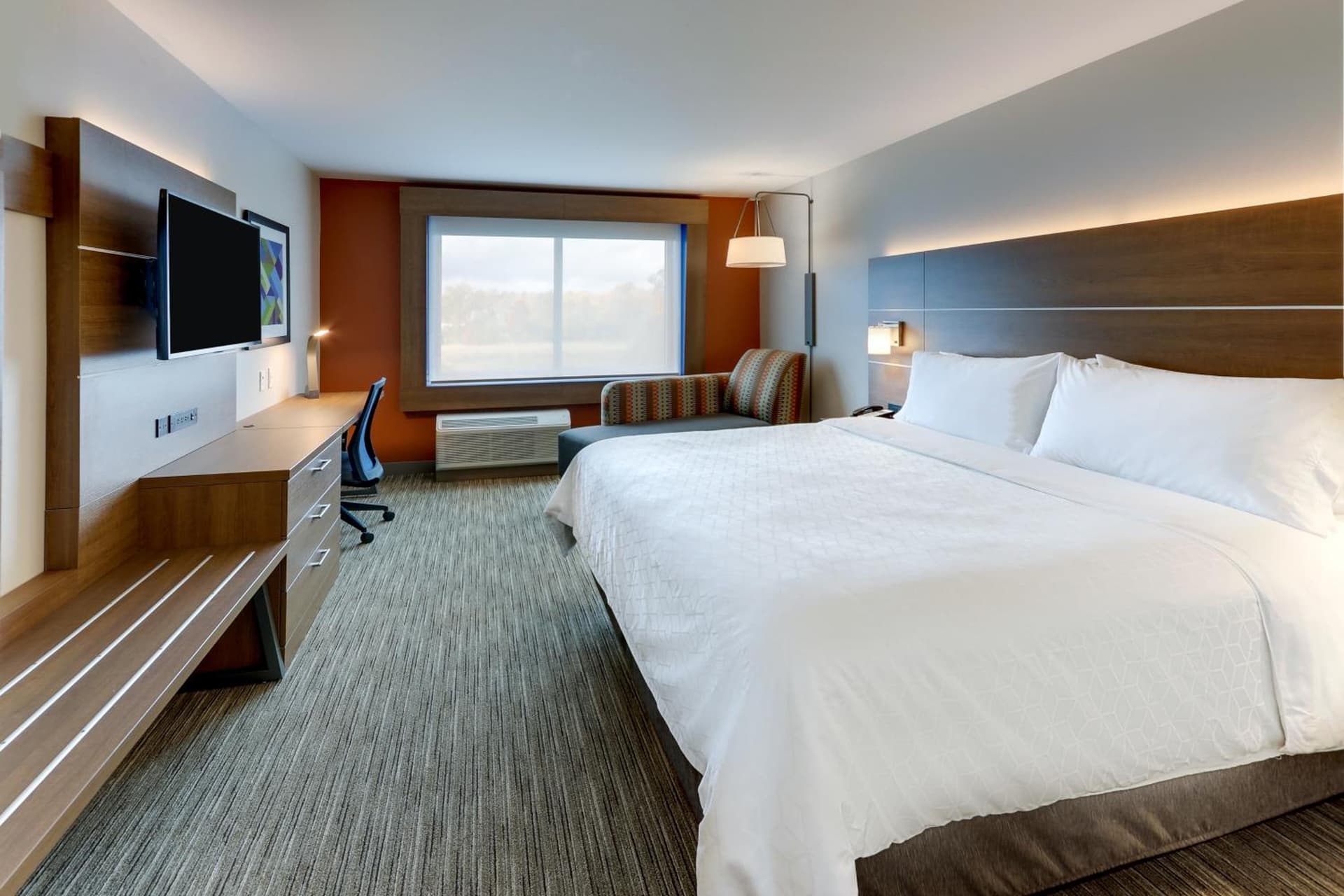 Holiday Inn Express & Suites - Middletown - Goshen by IHG gallery photo in Middletown, NY — image 97