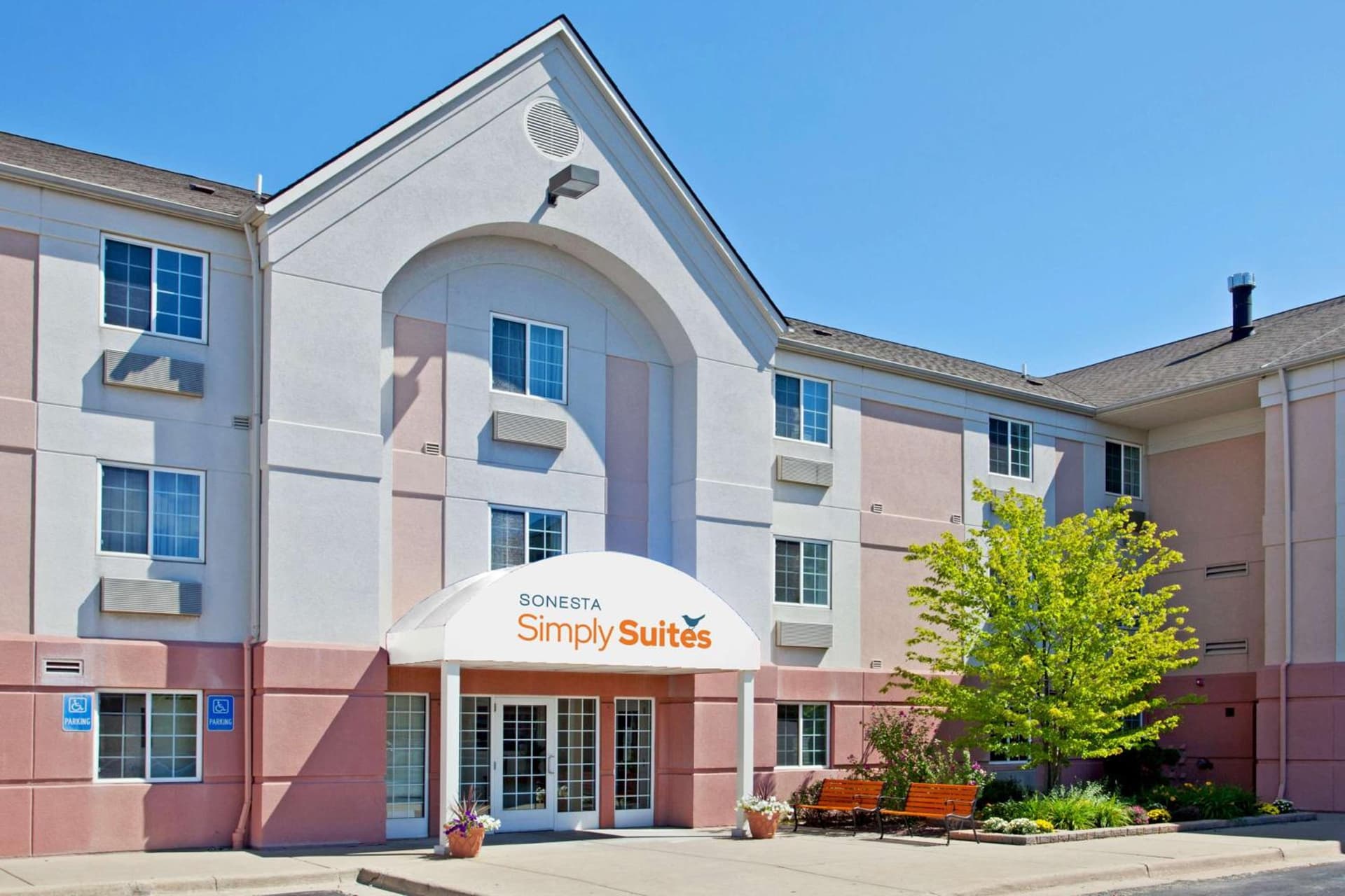 Sonesta Simply Suites Detroit Ann Arbor — hotel in Ann Arbor, Michigan