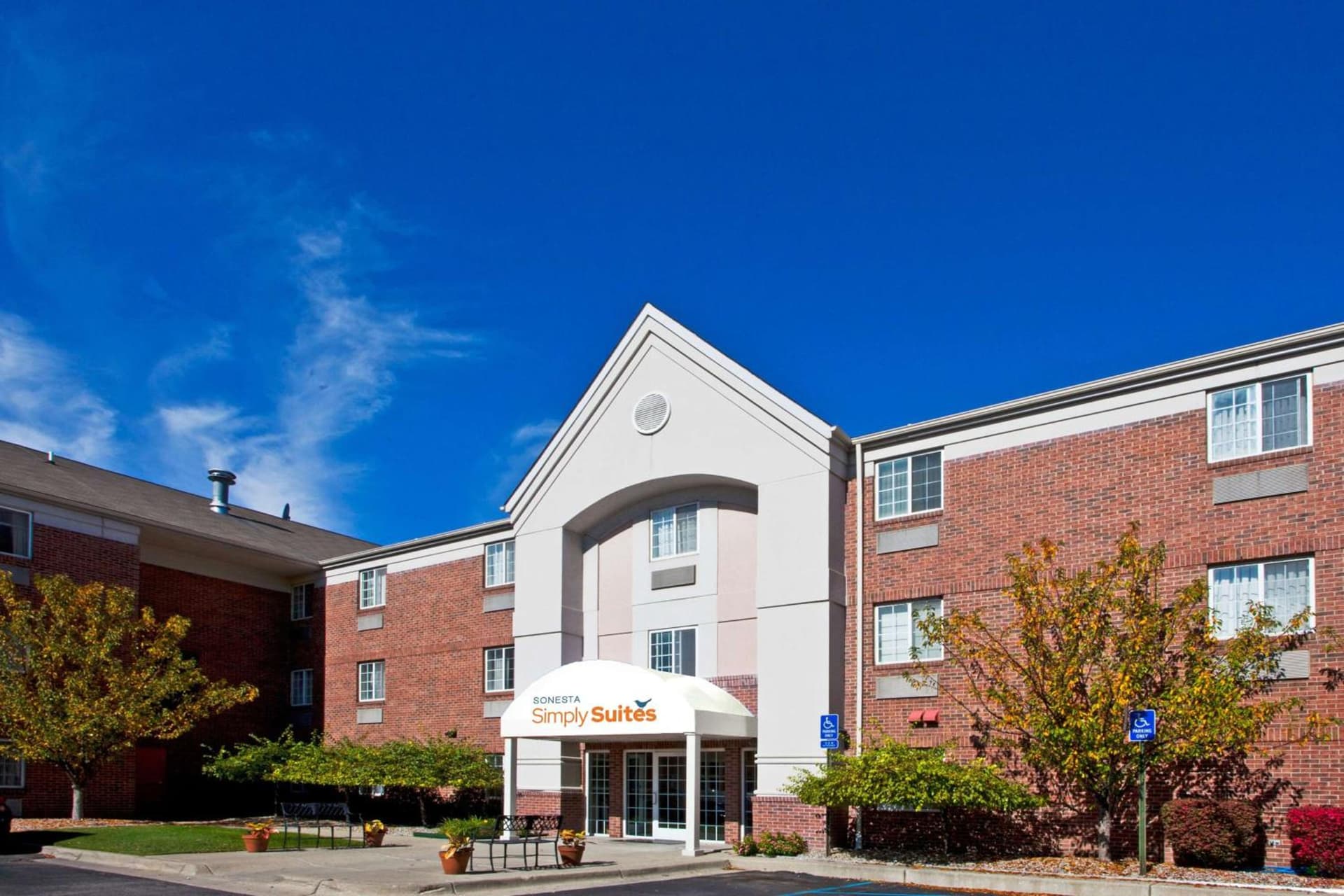 MainStay Suites Southfield-Detroit featured exterior or lobby in Southfield, MI — similar hotel