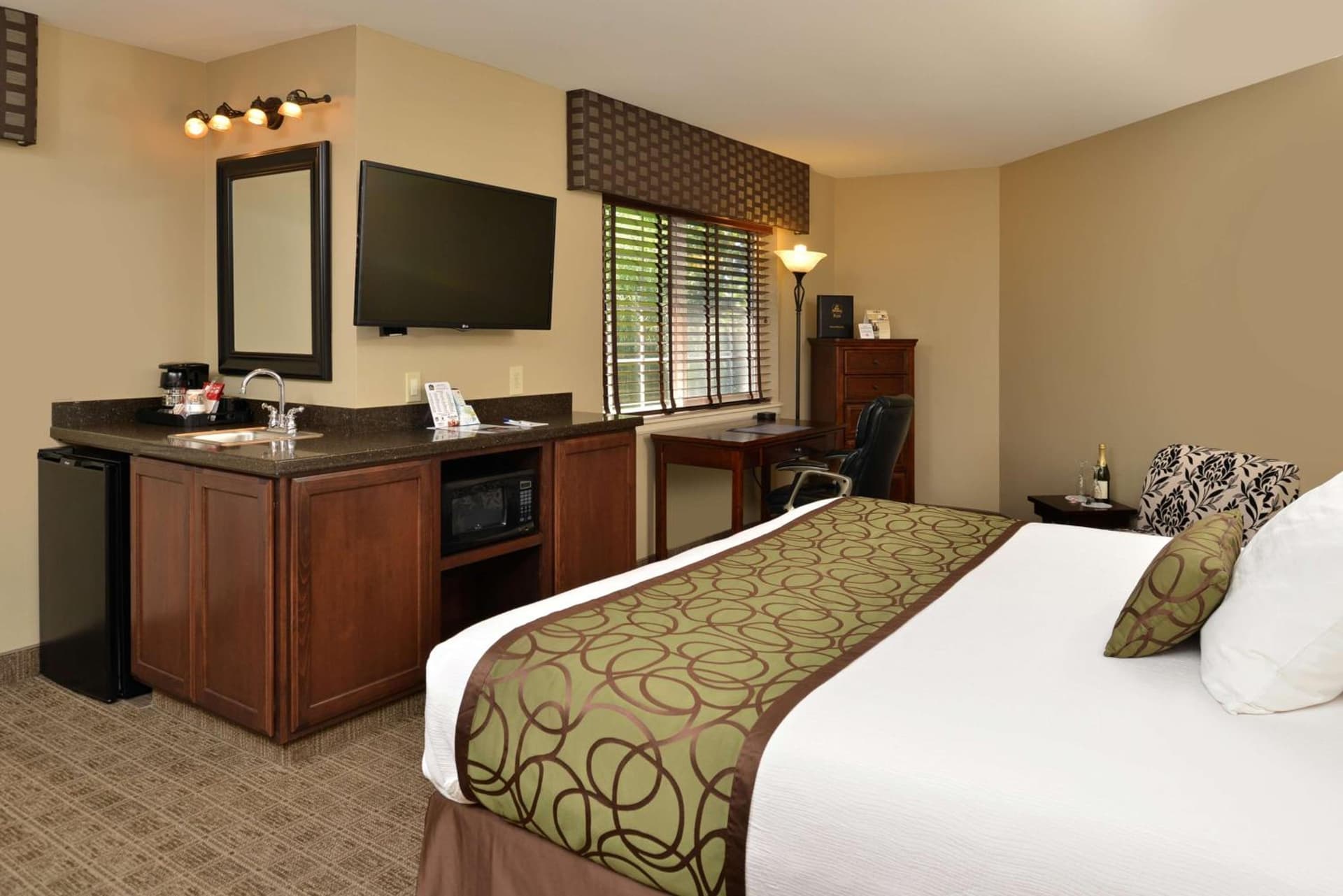 Best Western Plus Kennewick Inn gallery photo in Kennewick, WA — image 23