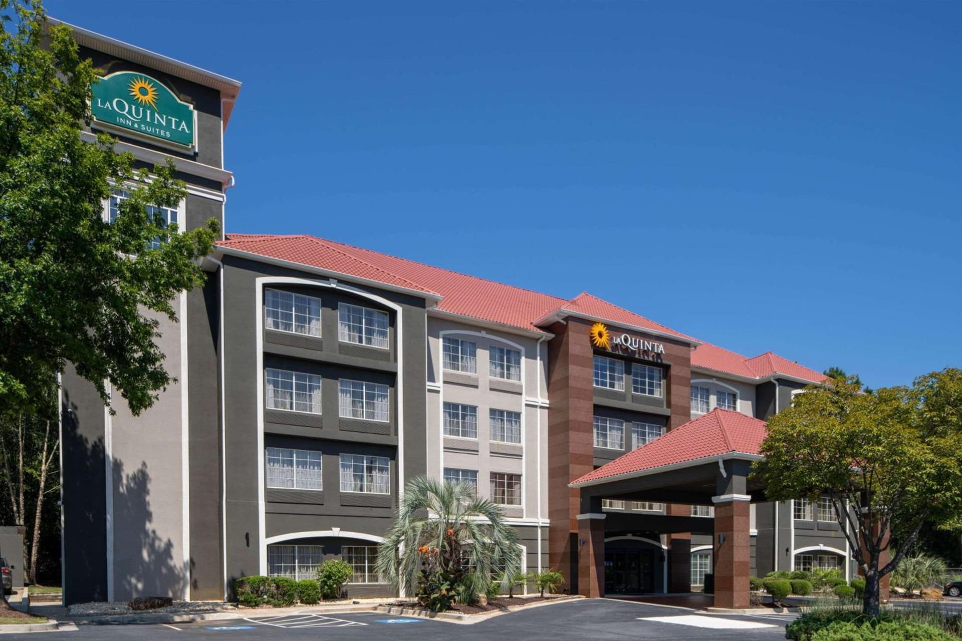 La Quinta by Wyndham Atlanta Stockbridge featured exterior or lobby in Stockbridge, GA — similar hotel