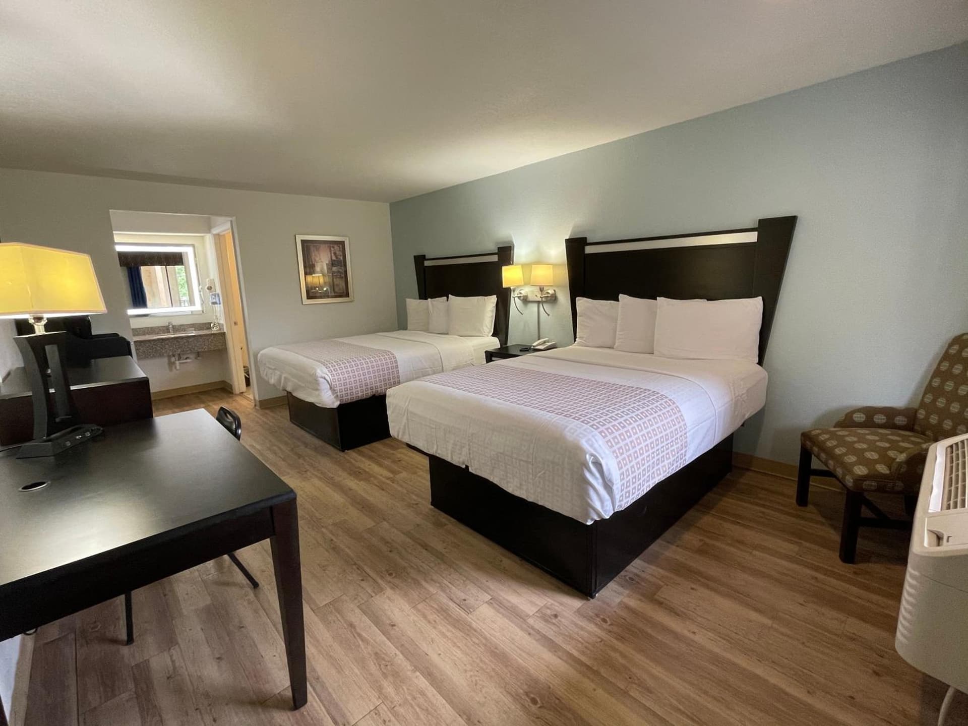 Tricove Inn & Suites gallery photo in Jacksonville, FL — image 14