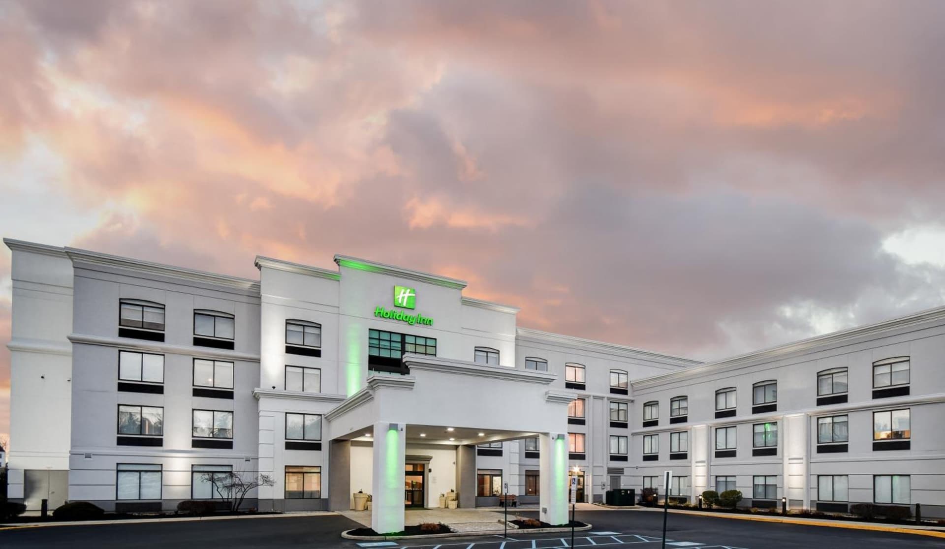 Holiday Inn Allentown-Bethlehem by IHG gallery photo in Allentown, PA — image 23