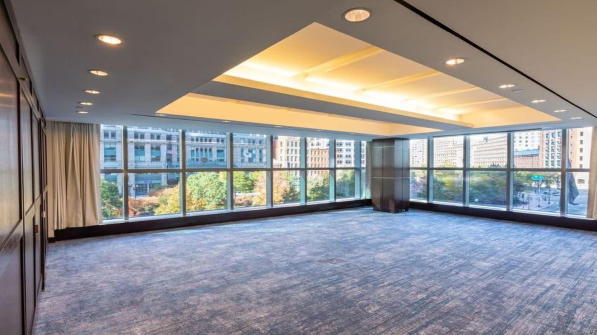 InterContinental Boston by IHG property views in Boston, MA — gallery photo 3