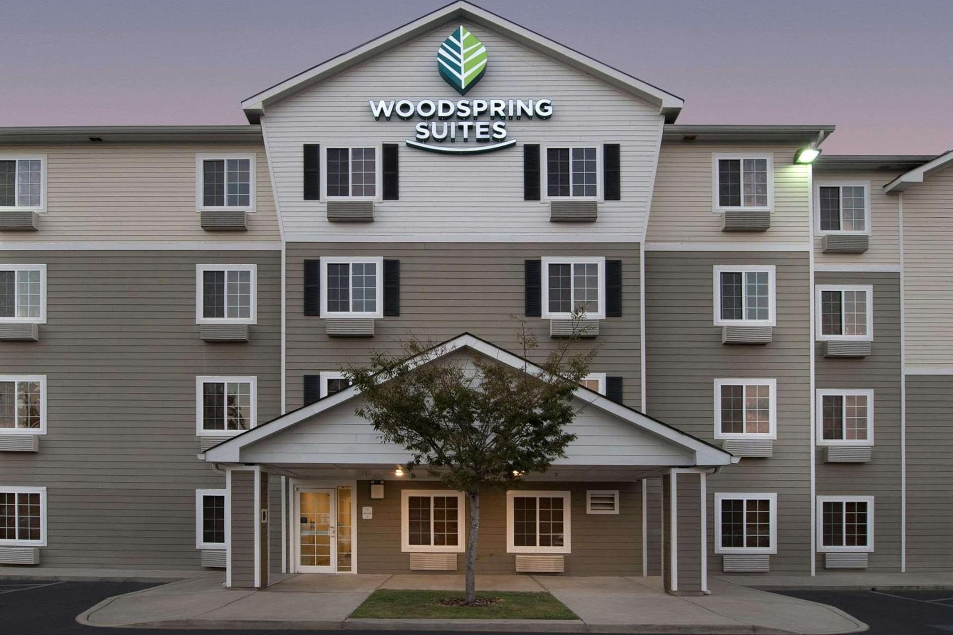 WoodSpring Suites Augusta Fort Eisenhower featured exterior or lobby in Augusta, GA — similar hotel