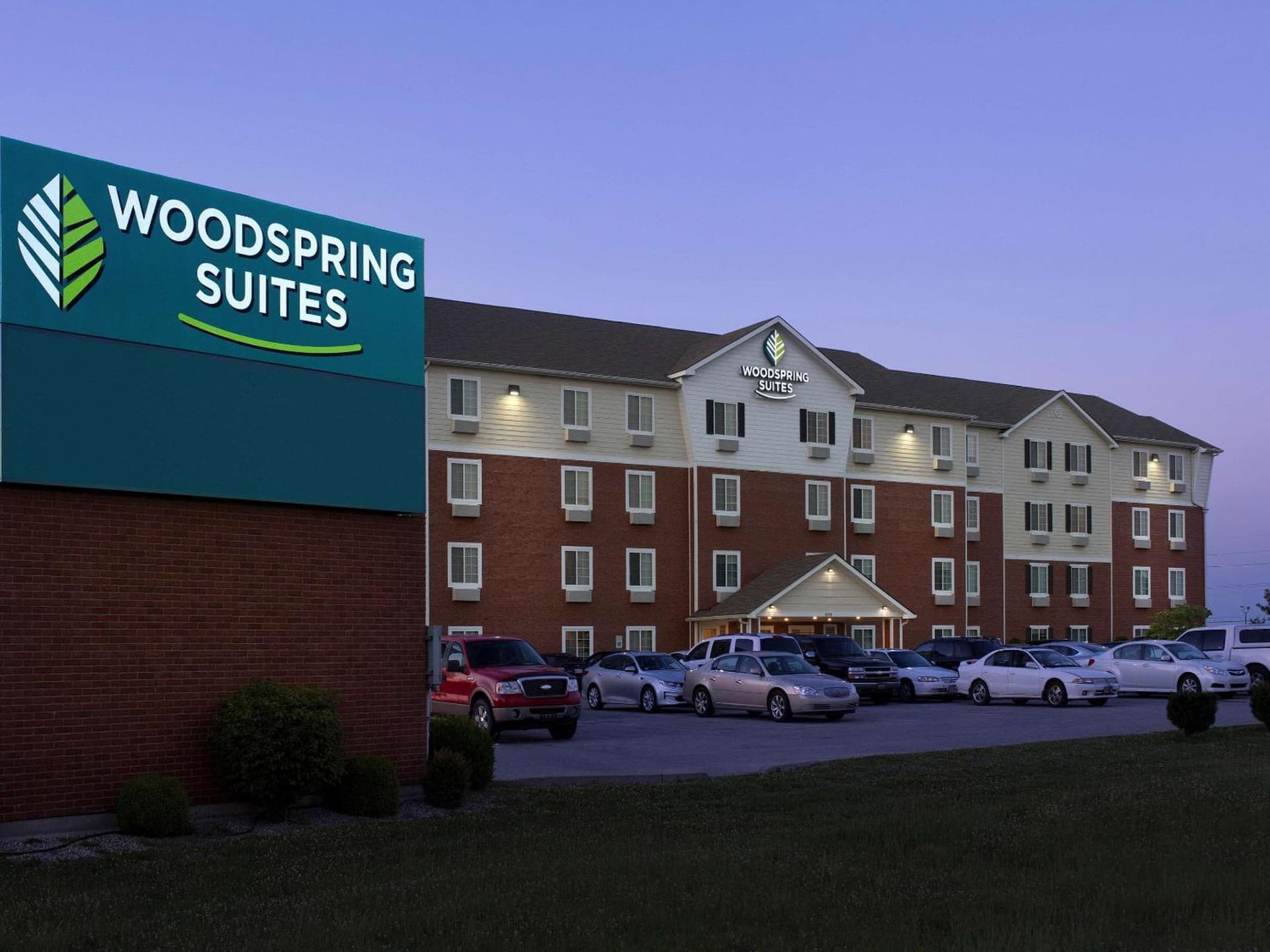 WoodSpring Suites Louisville Clarksville property views in Clarksville, IN — gallery photo 3