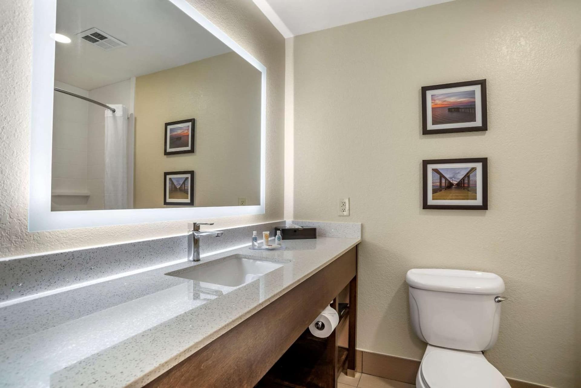 Comfort Inn & Suites Millbrook-Prattville gallery photo in Millbrook, AL — image 8