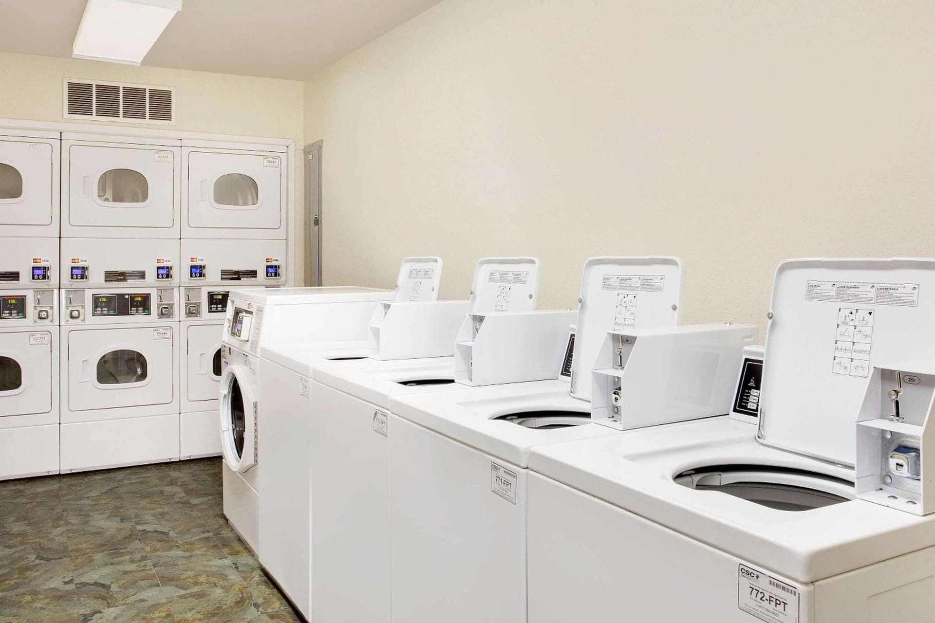 WoodSpring Suites Fort Wayne gallery photo in Fort Wayne, IN — image 5