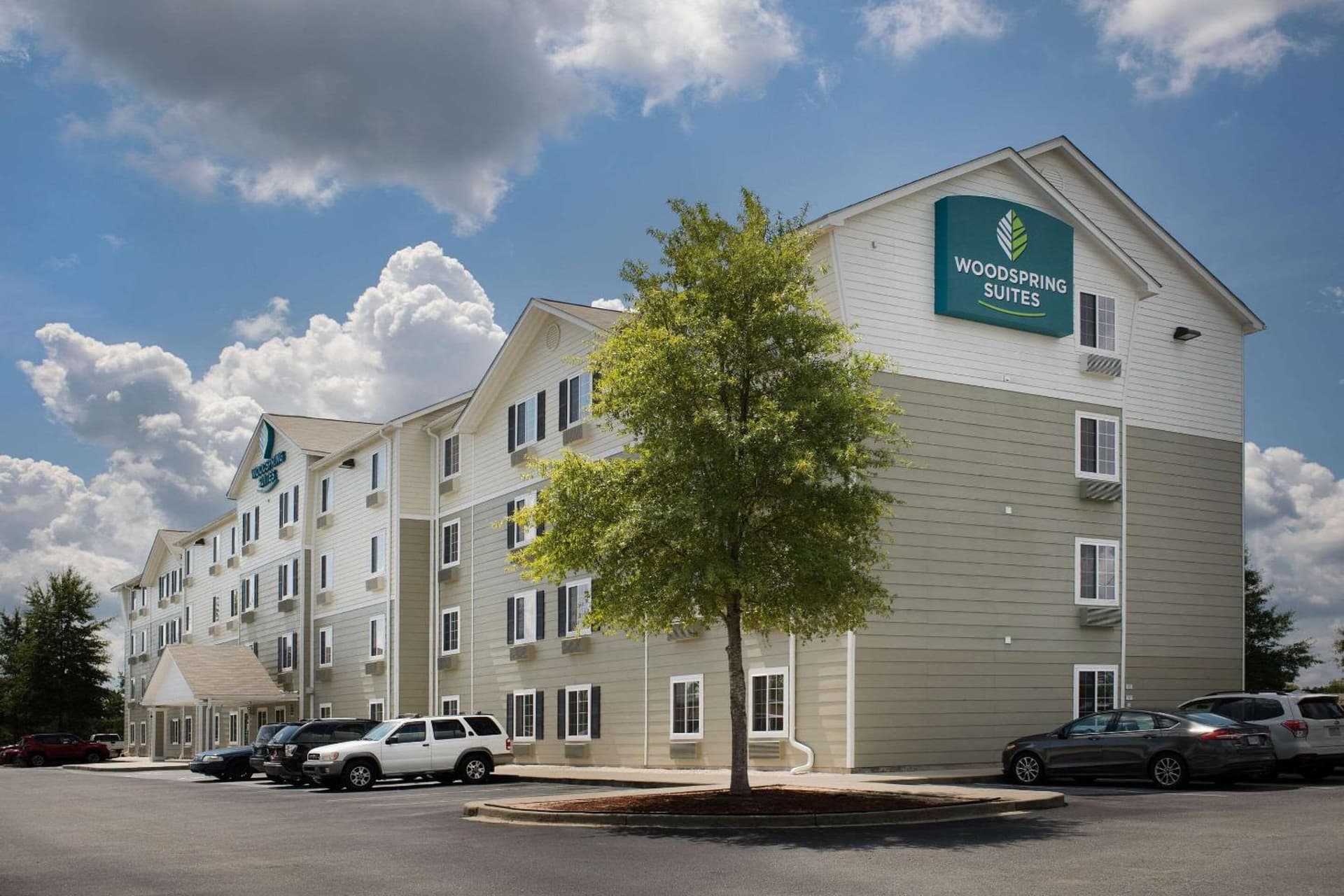 WoodSpring Suites Columbia Fort Jackson interior in Royal Pines Estates — gallery photo 2